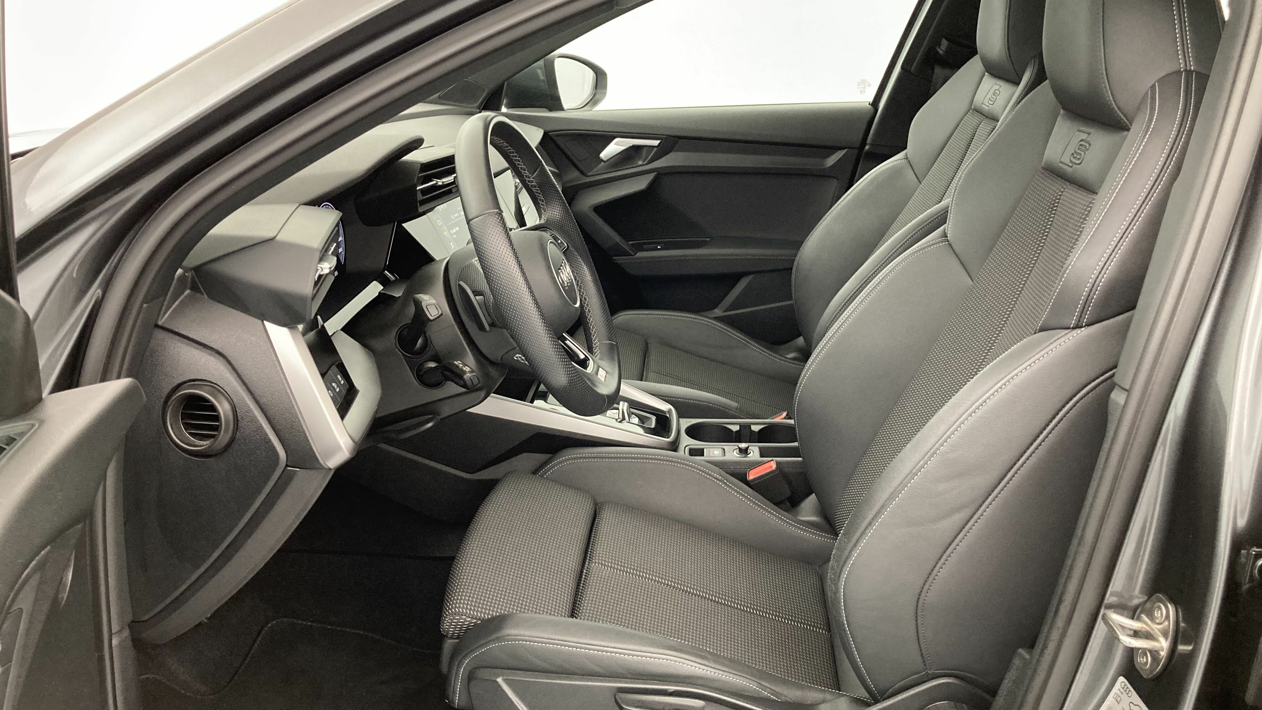 audi a3 sportback s line 35 TFSI 150 STRONIC 2024 daytonagrau 14