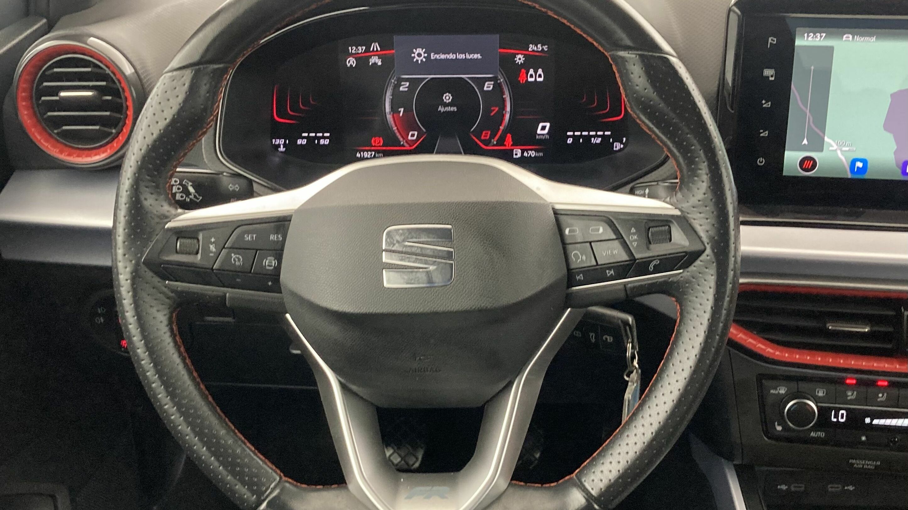 seat arona fr 1.0 TSI 110 2023 midnight schwarz metallic / magnetic grau metallic 17