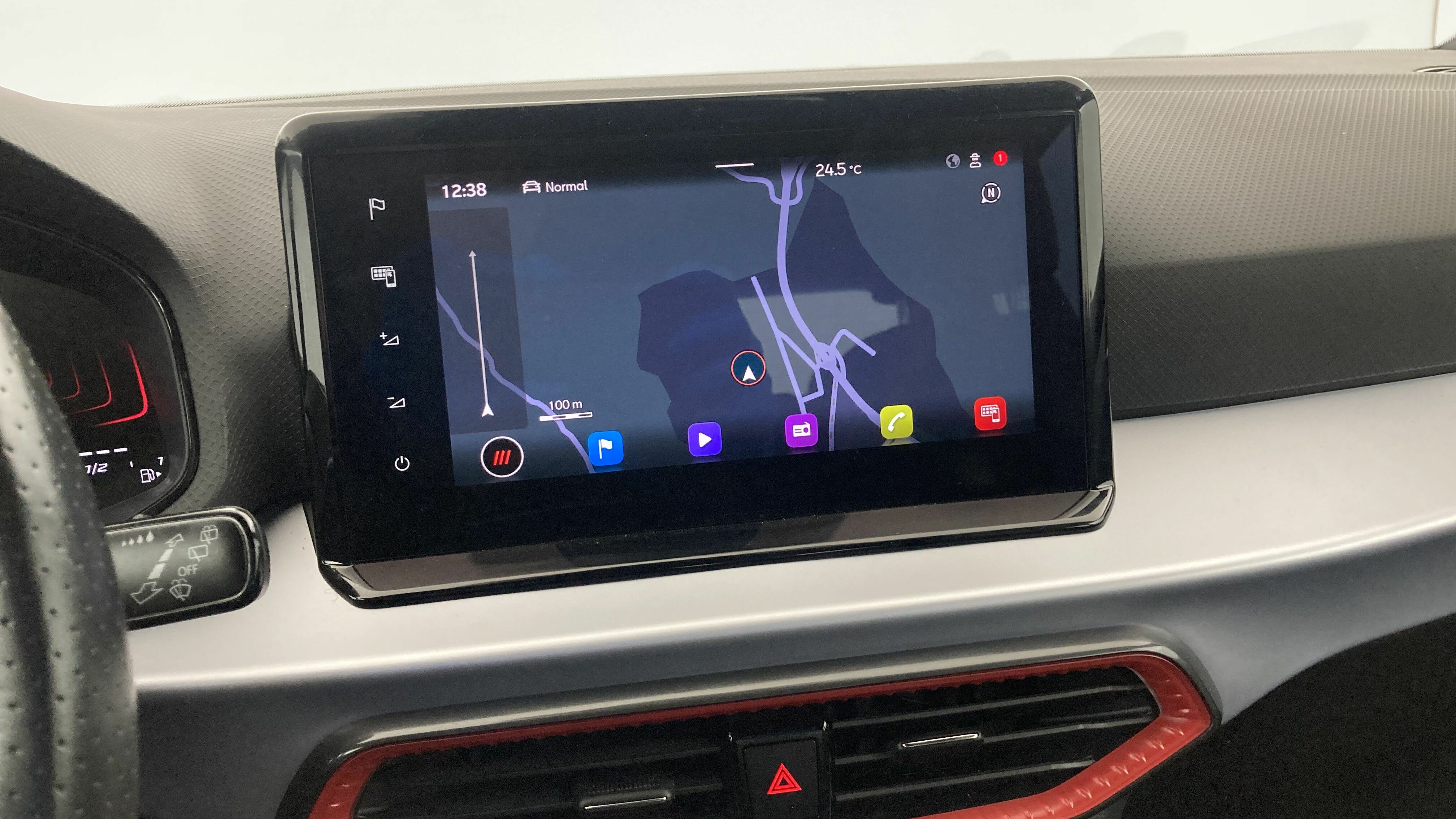 seat arona fr 1.0 TSI 110 2023 midnight schwarz metallic / magnetic grau metallic 19