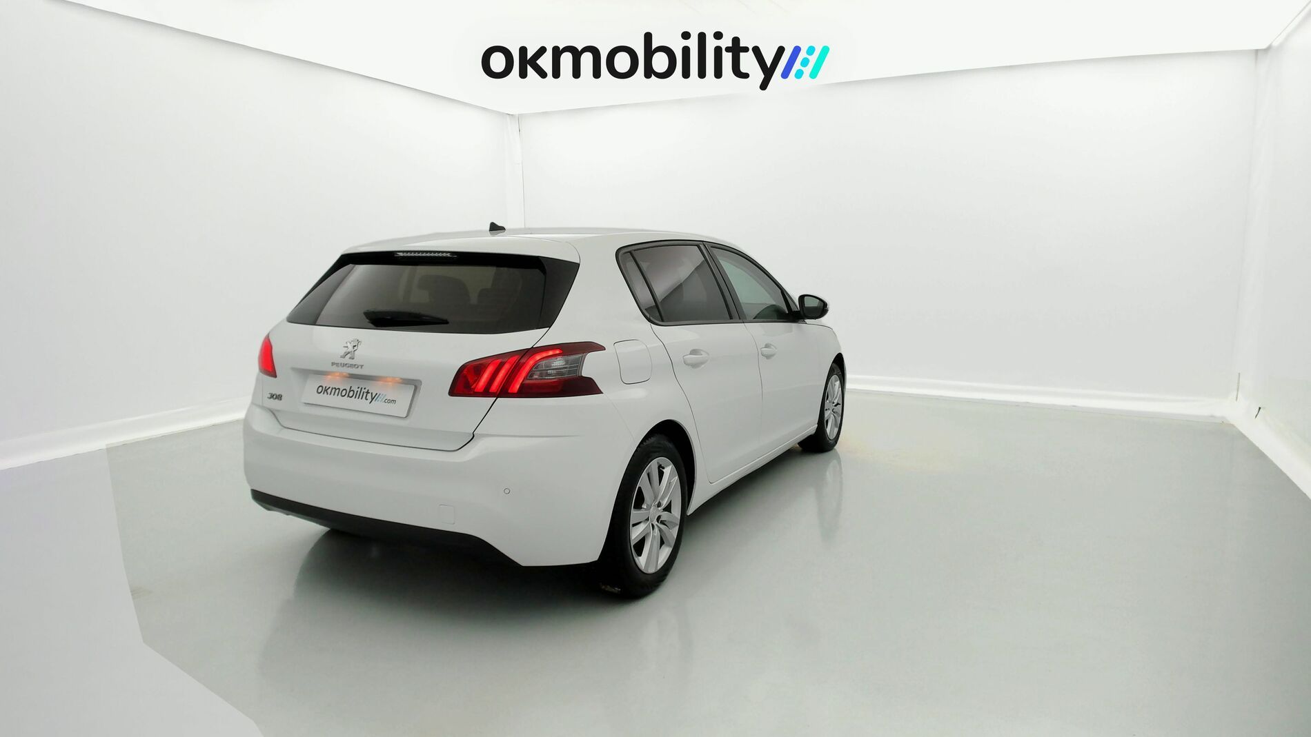 peugeot 308 active pack 1.2 PURETECH 110CV 2021 blanco banquise 12