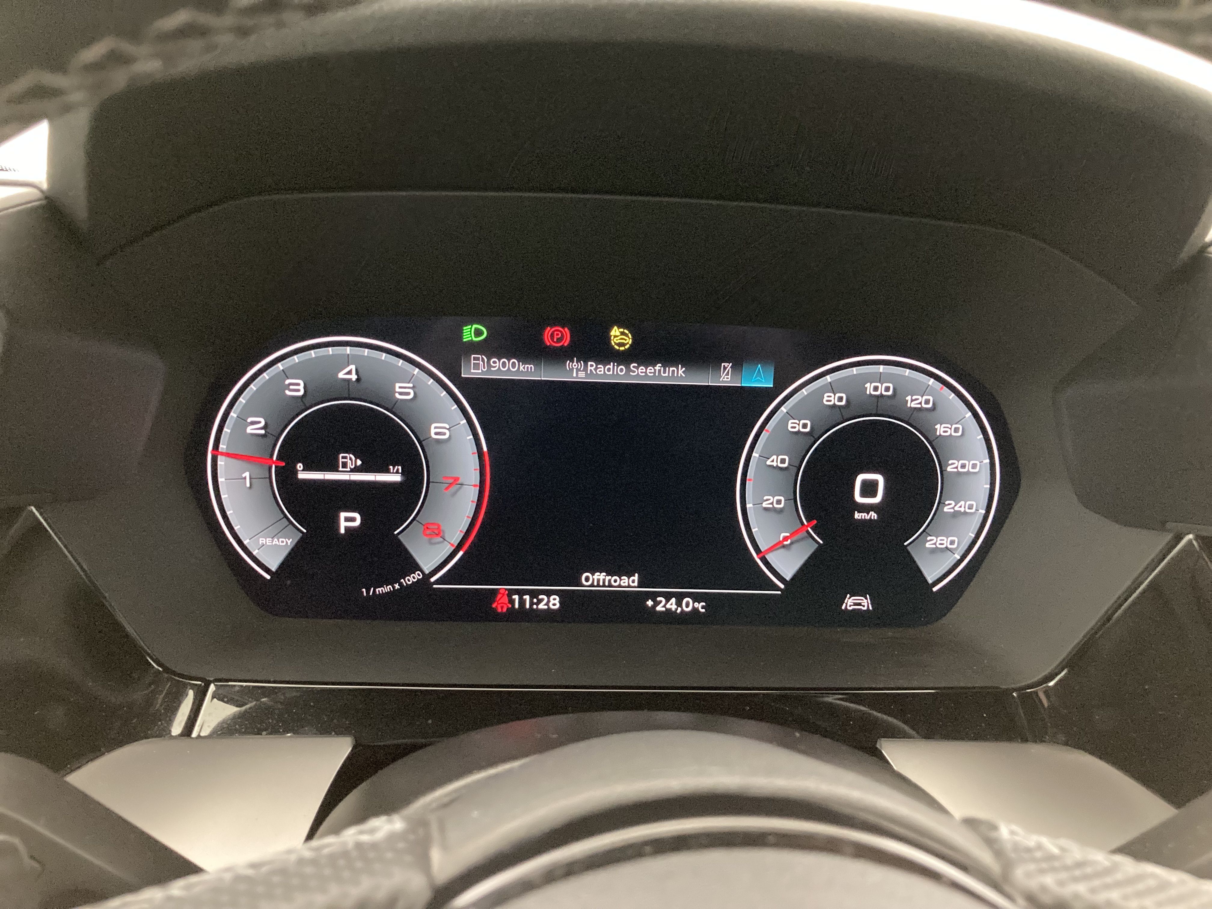 audi a3 sportback s line 35 TFSI 150 STRONIC 2023 gletscherweiss metallic 12