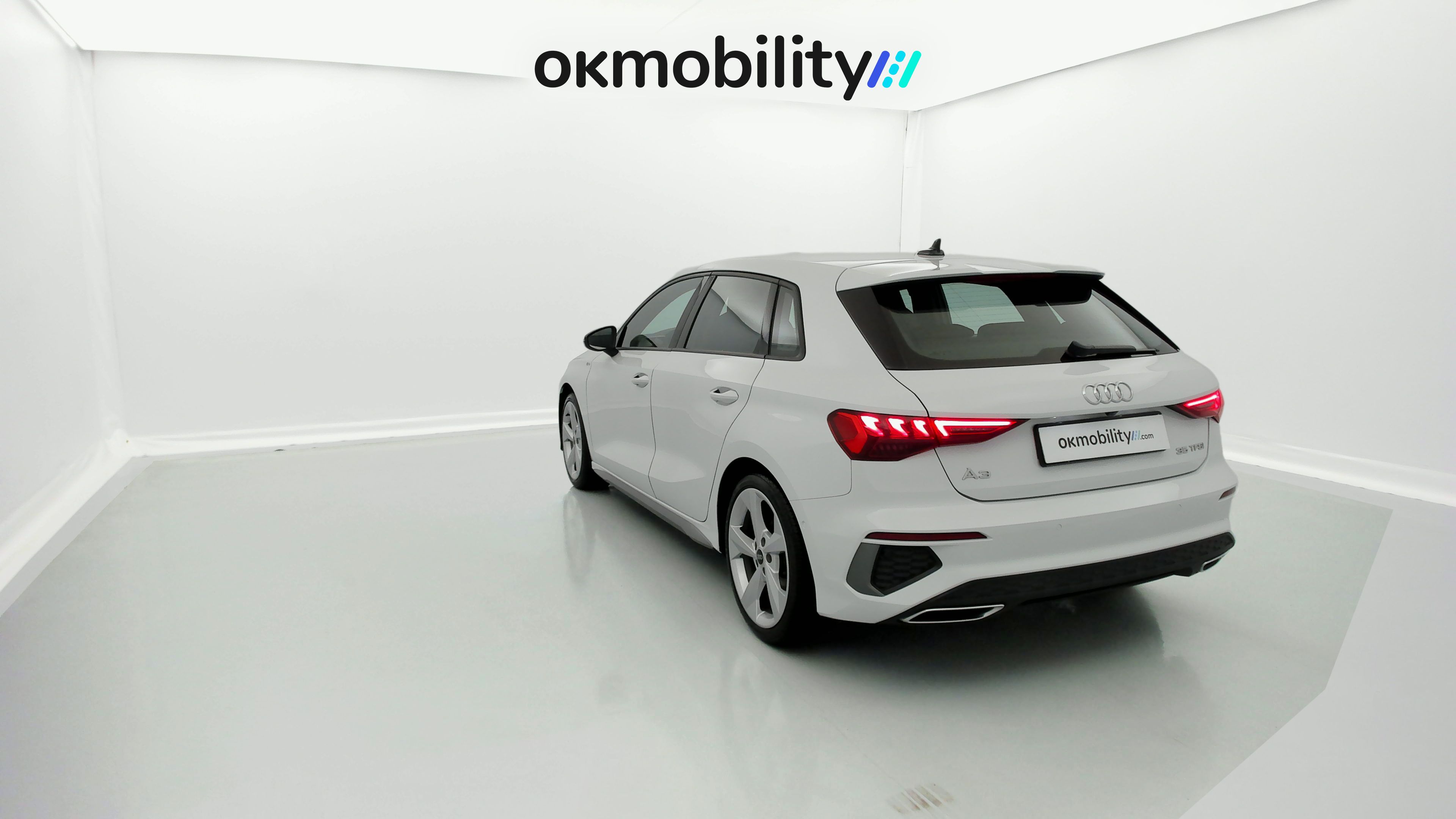 audi a3 sportback s line 35 TFSI 150 STRONIC 2023 gletscherweiss metallic 8