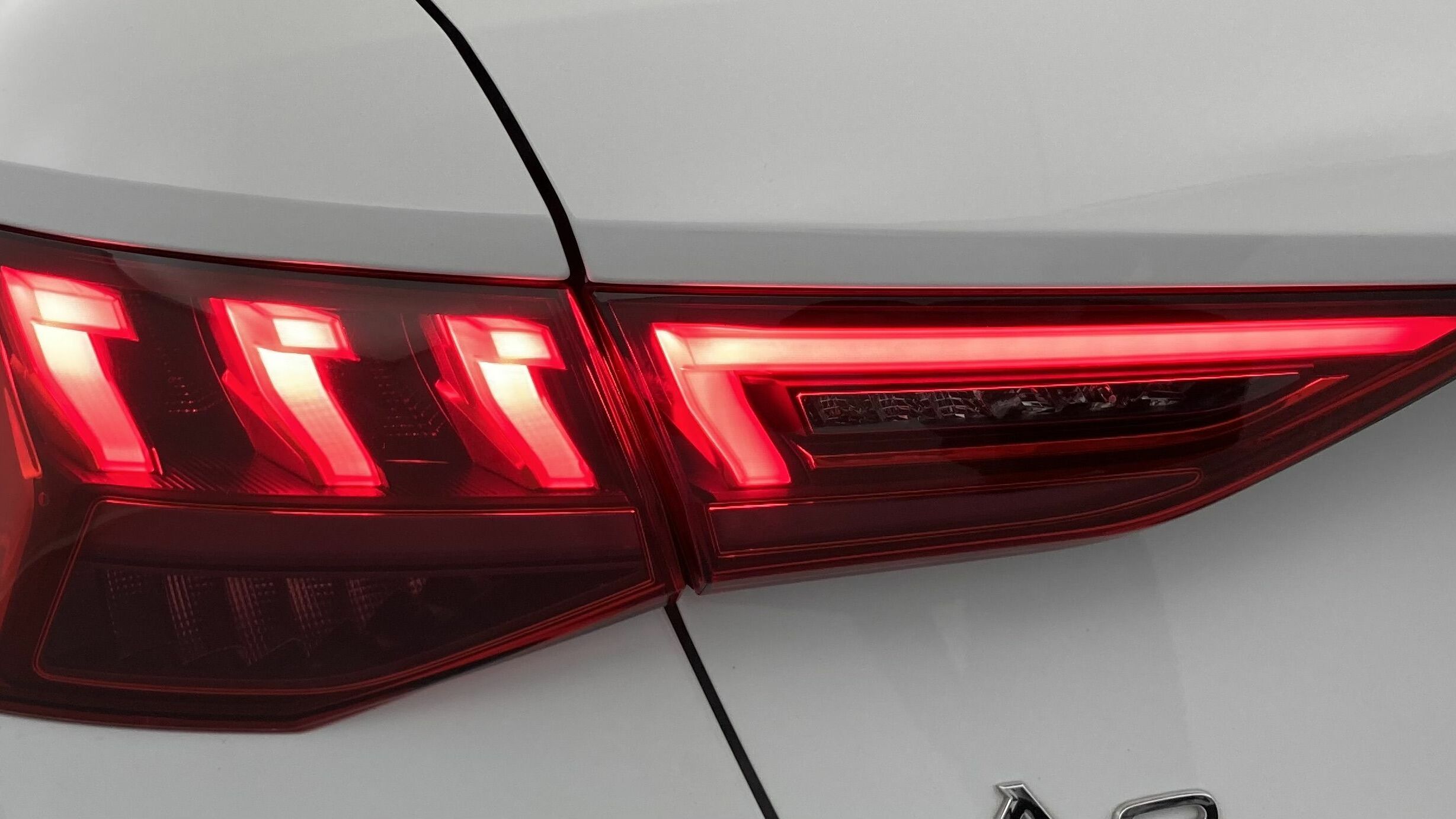 audi a3 sportback s line 35 TFSI 150 STRONIC 2024 gletscherweiß met. 30