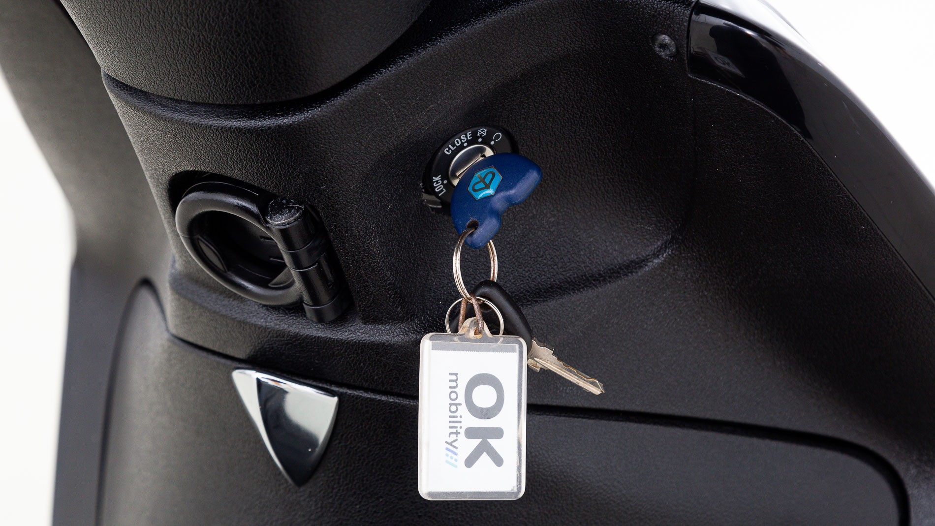 piaggio liberty nv 125CC 2022 negro 25