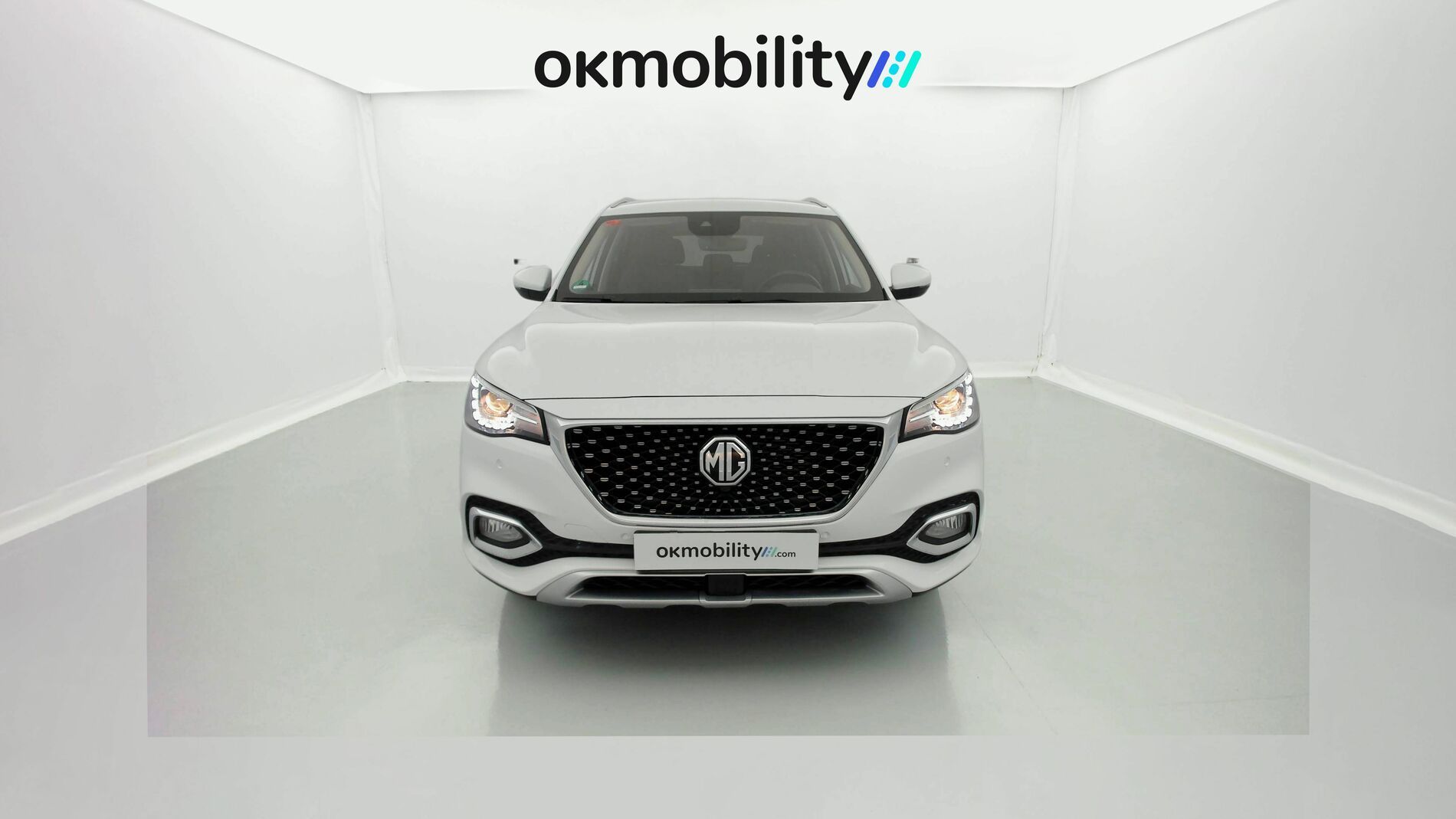 mg hs comfort 1.5 T-GDI 162 2023 dover white 4