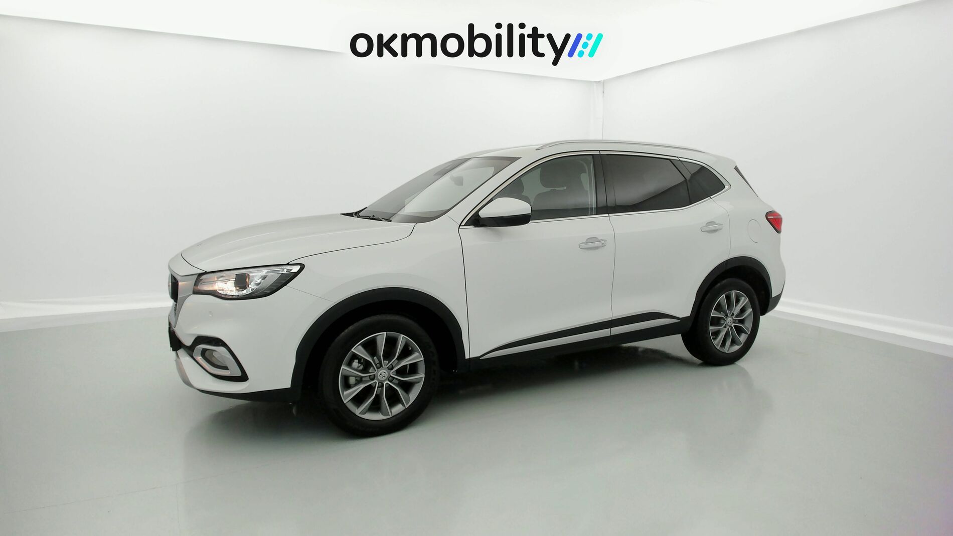 mg hs comfort 1.5 T-GDI 162 2023 dover white 5