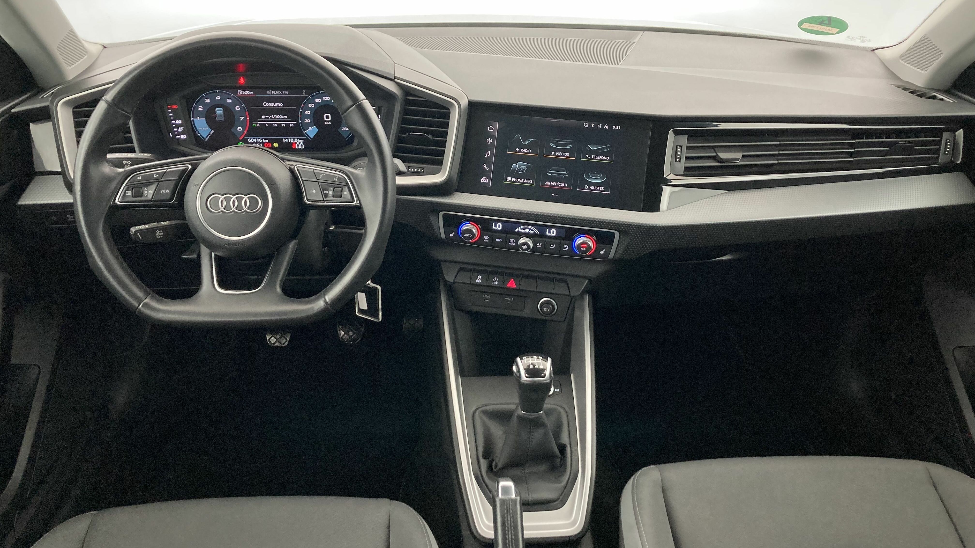 audi a1 sportback s line 30 TFSI 110 2022 gletscherweis / mythosschwarz 17