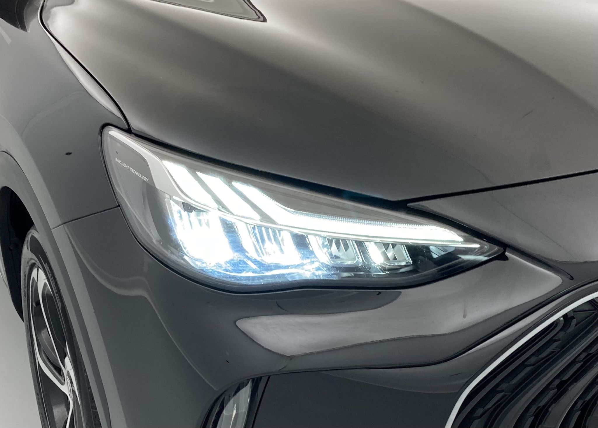 mg hs luxury 1.5 T-GDI 162 AT 2024 pebble black 16