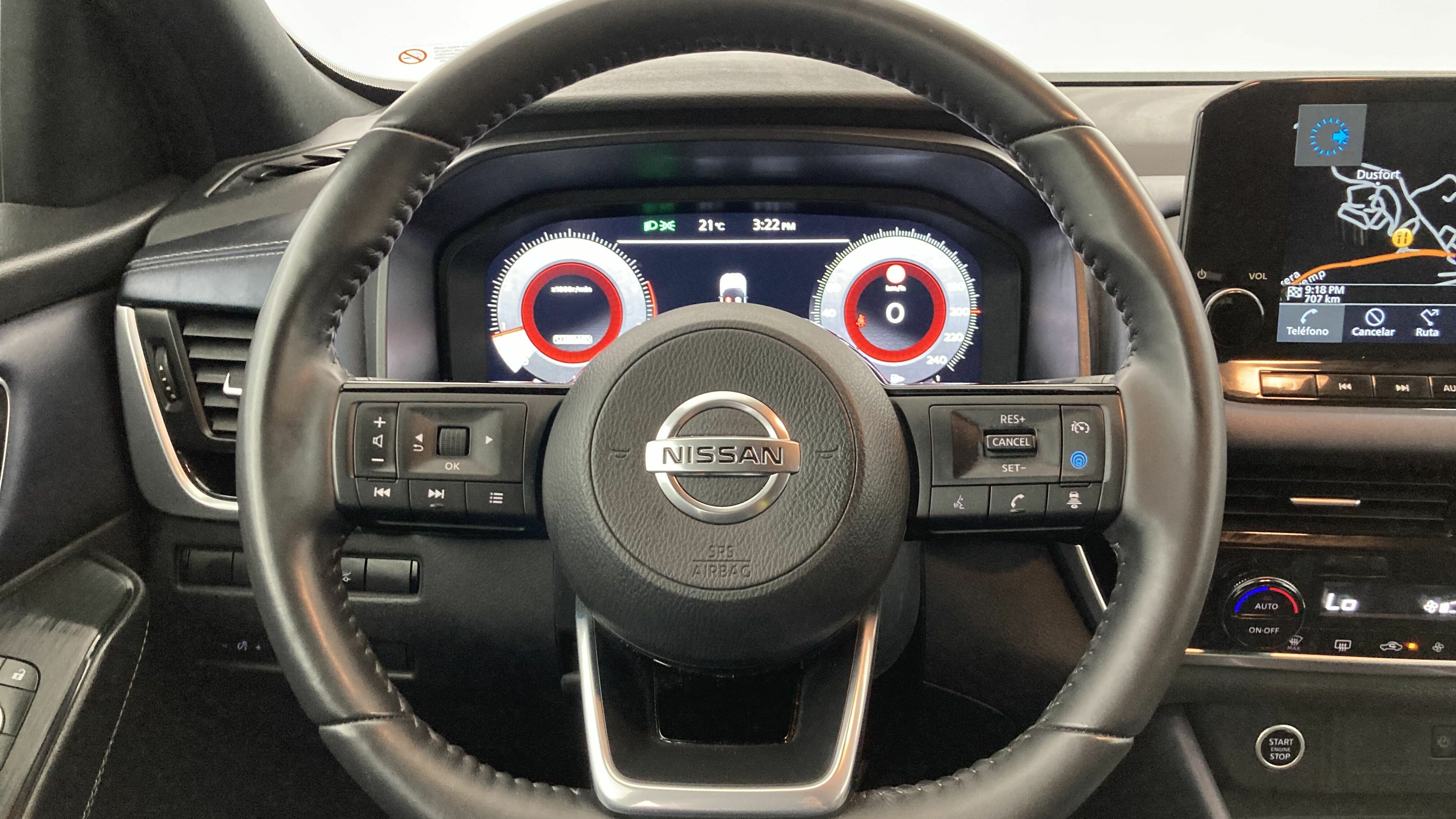 nissan qashqai tekna 1.3 DIG-T 140 MHEV 2022 grey 18