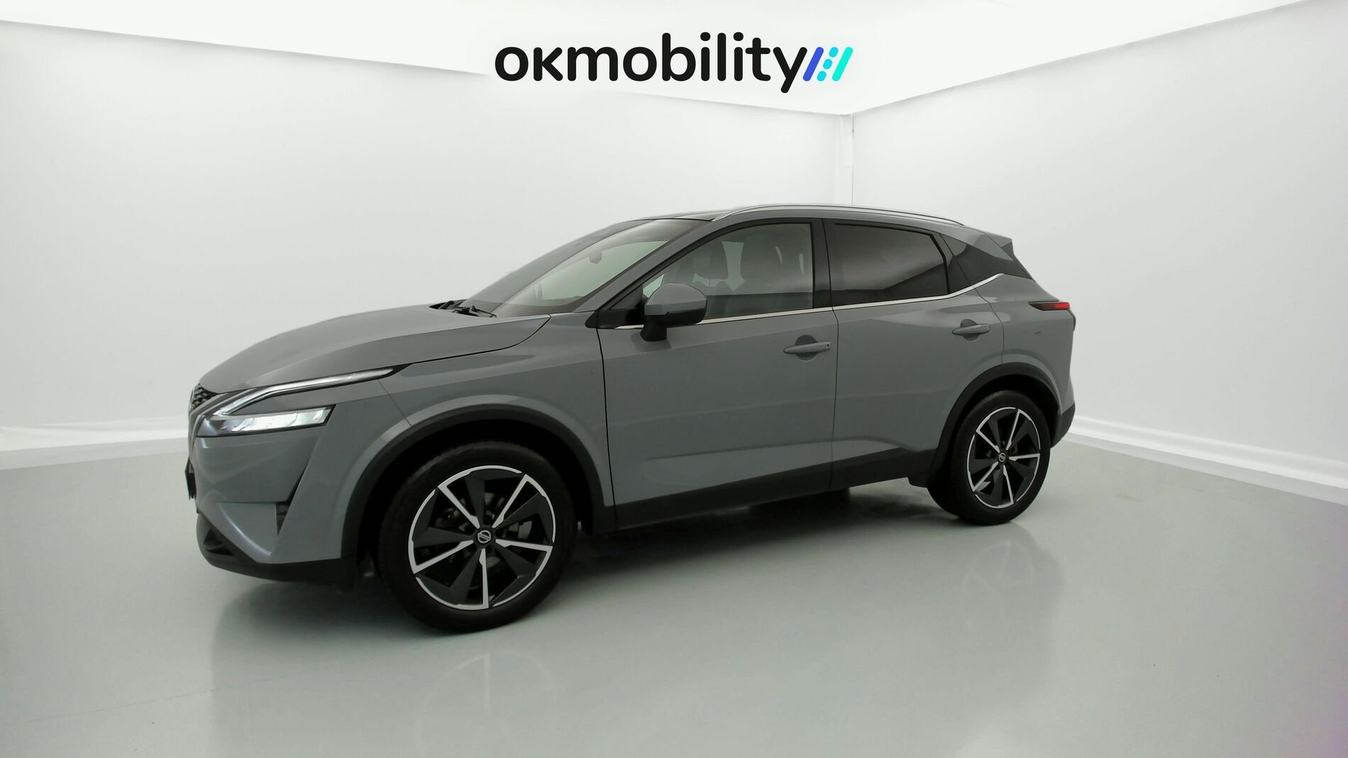 nissan qashqai tekna 1.3 DIG-T 140 MHEV 2022 grey 5