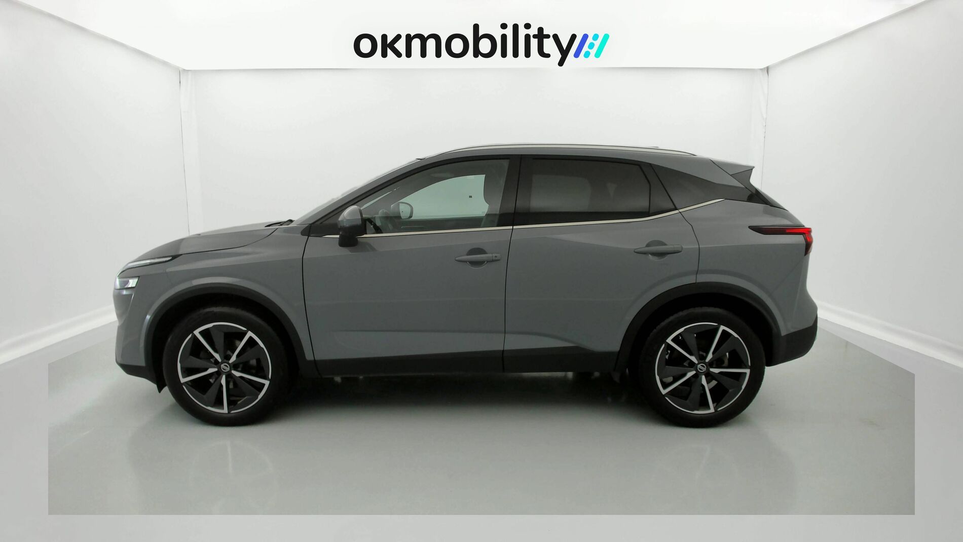 nissan qashqai tekna 1.3 DIG-T 140 MHEV 2022 grey 8