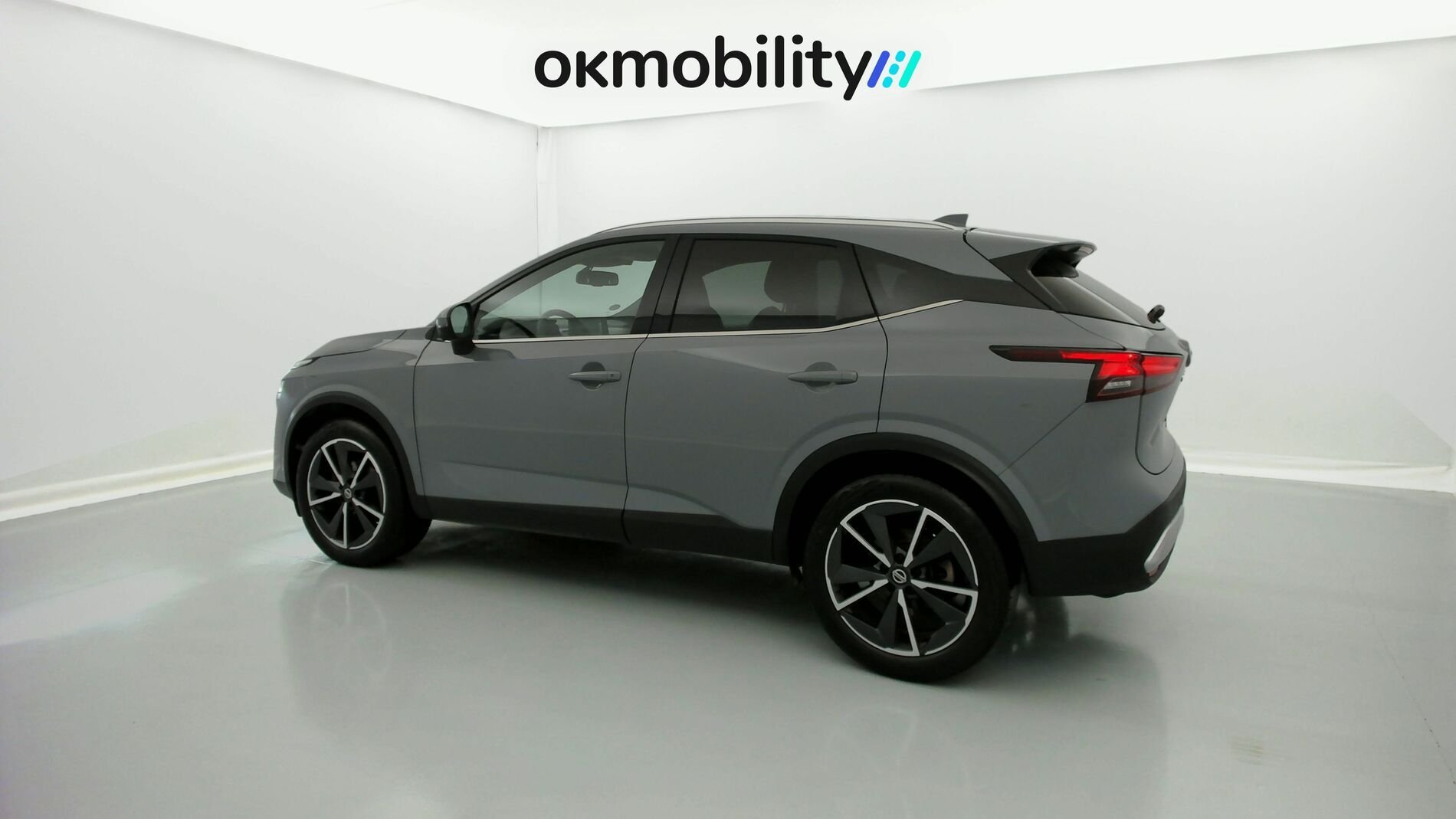 nissan qashqai tekna 1.3 DIG-T 140 MHEV 2022 grey 9