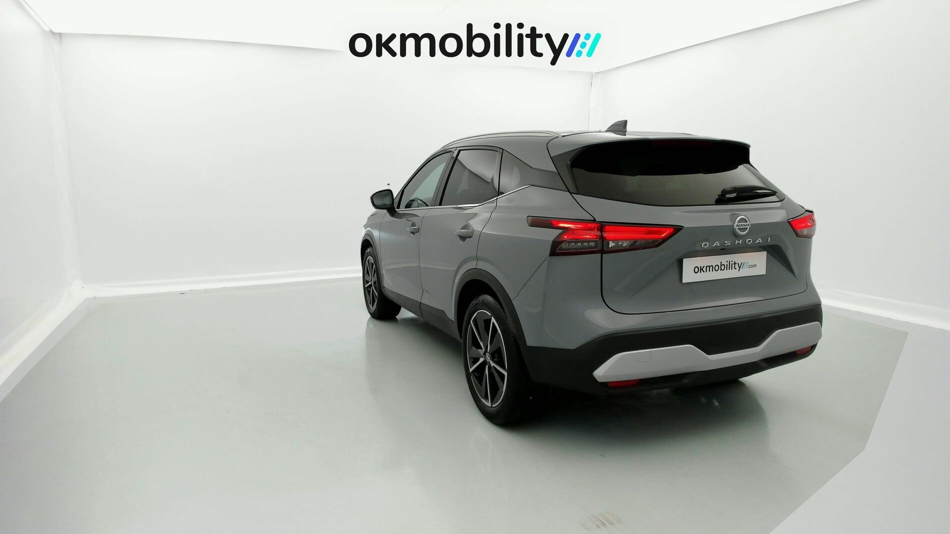 nissan qashqai tekna 1.3 DIG-T 140 MHEV 2022 grey 10
