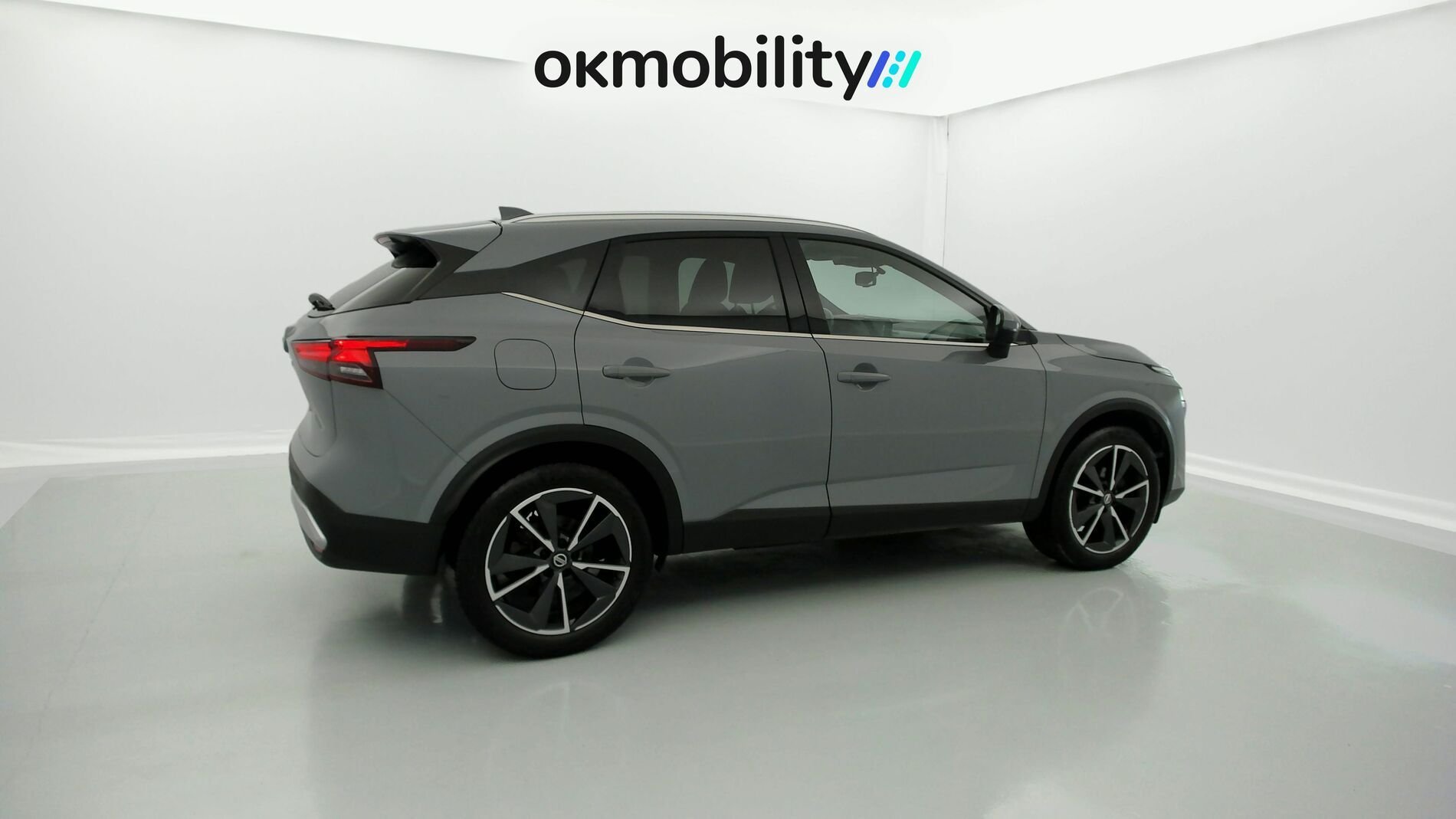 nissan qashqai tekna 1.3 DIG-T 140 MHEV 2022 grey 13
