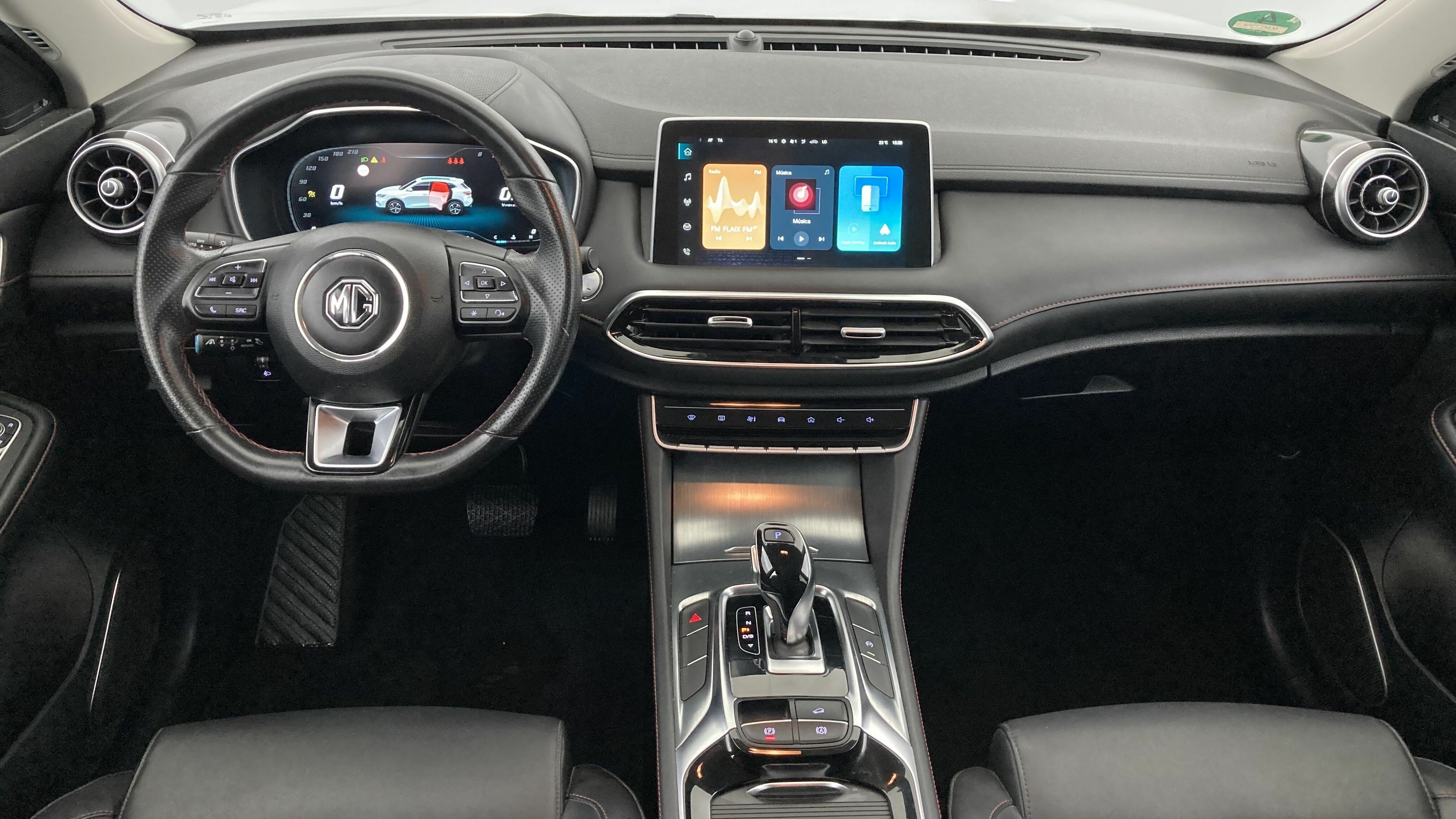 mg hs comfort 1.5 T-GDI 162 AT 2023 dover white 16