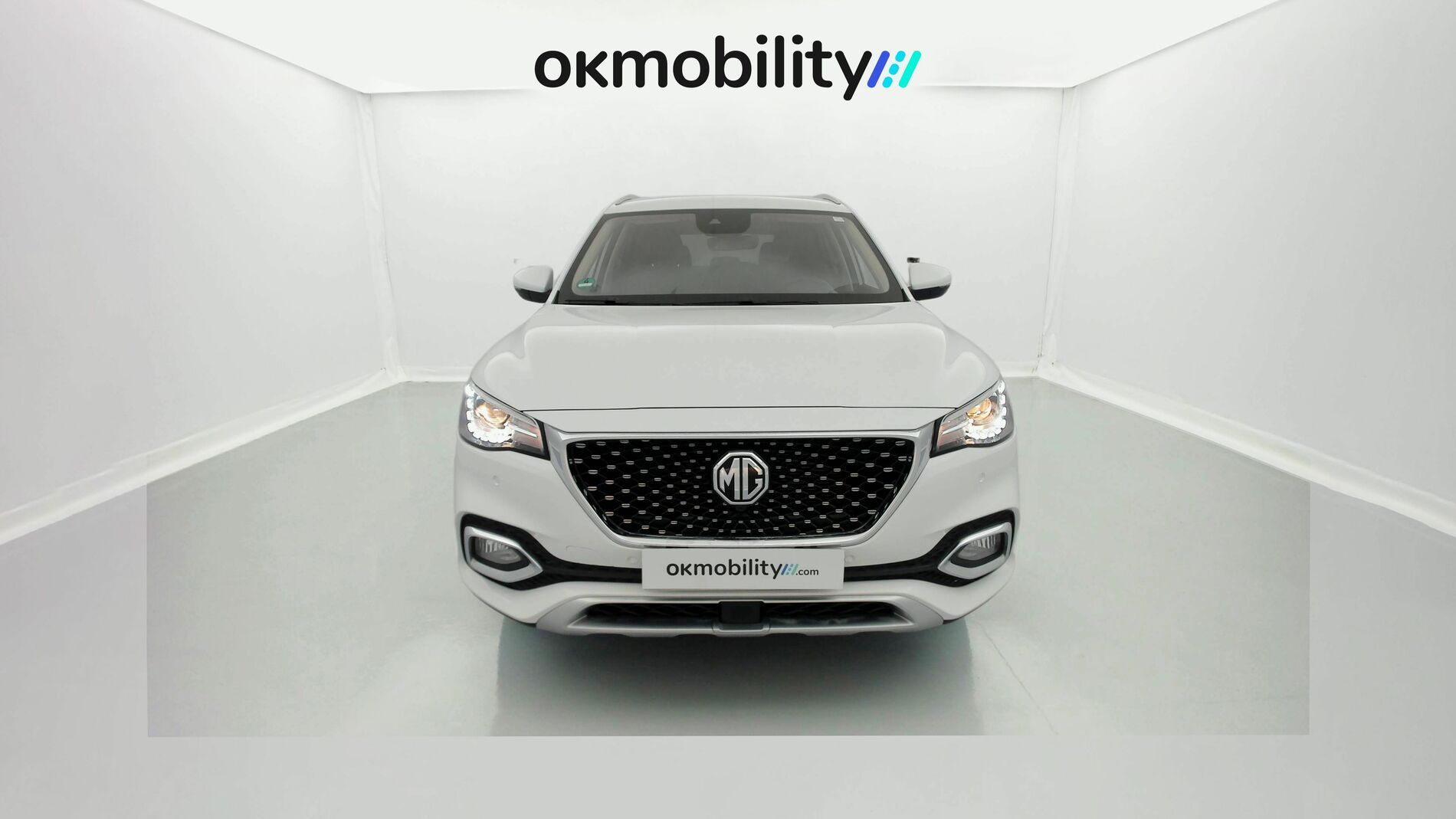 mg hs comfort 1.5 T-GDI 162 AT 2023 dover white 4