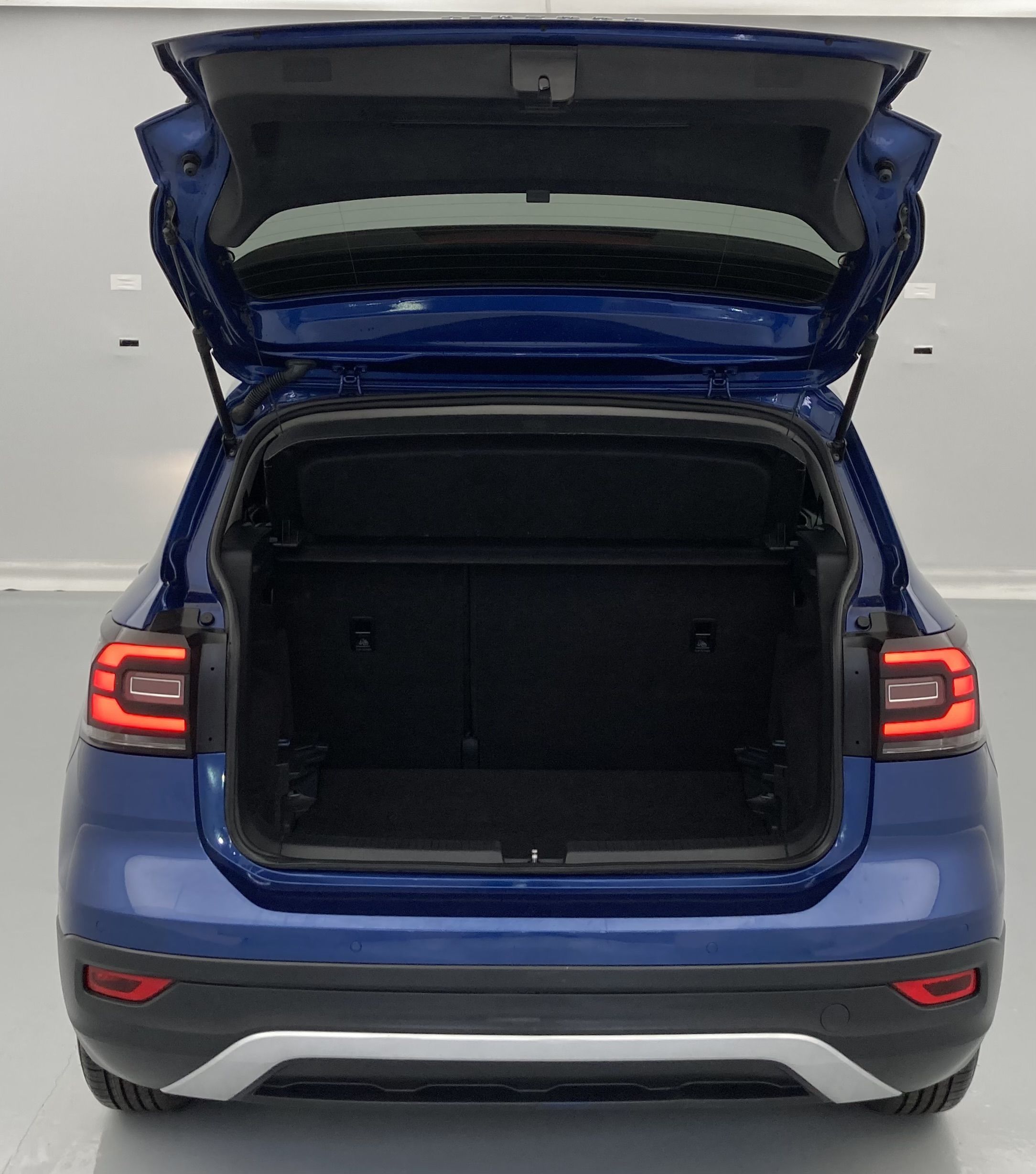 volkswagen t-cross advance 1.0 TSI 110 2022 azul arrecife 24