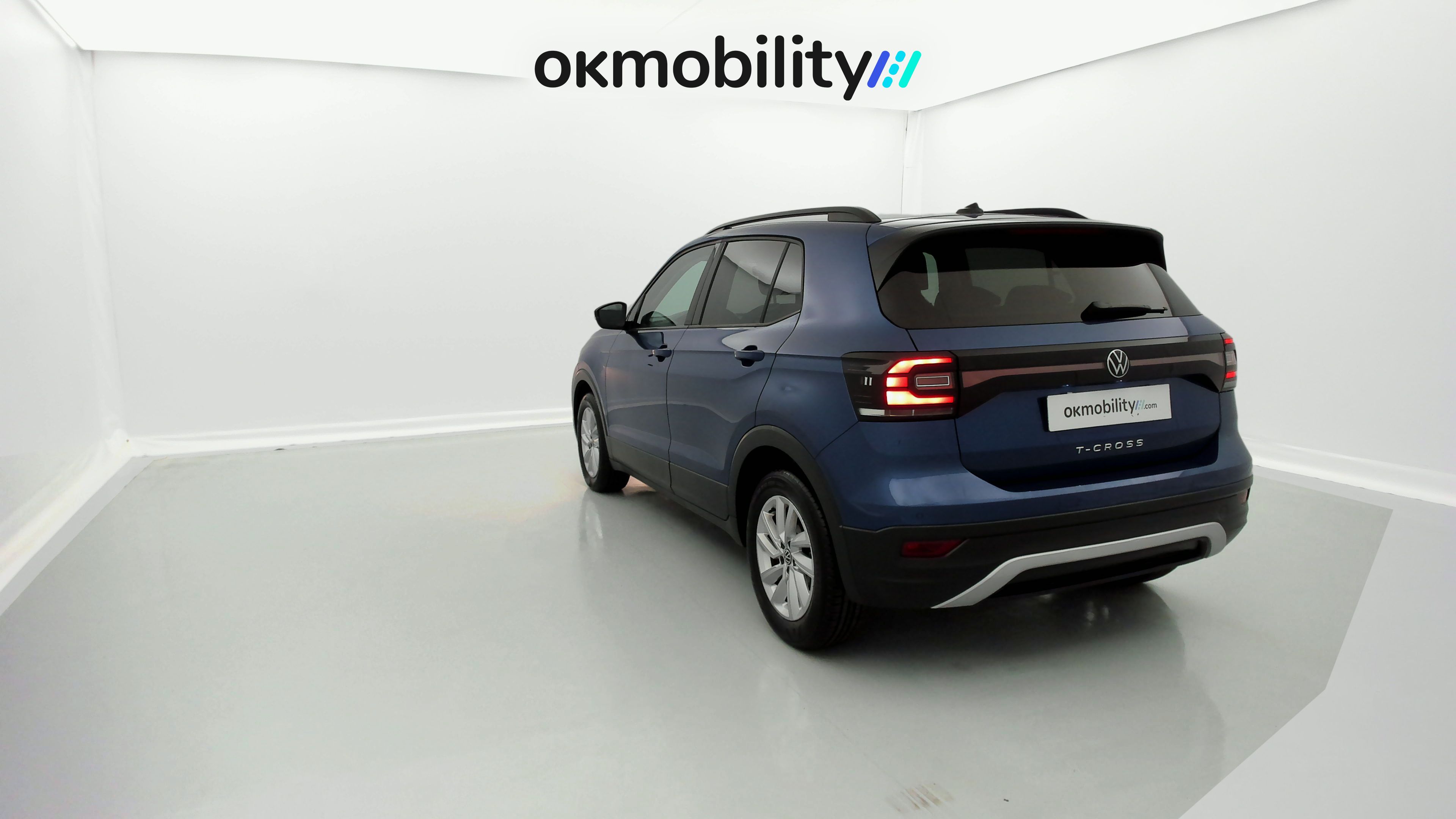 volkswagen t-cross advance 1.0 TSI 110 2022 azul arrecife 11