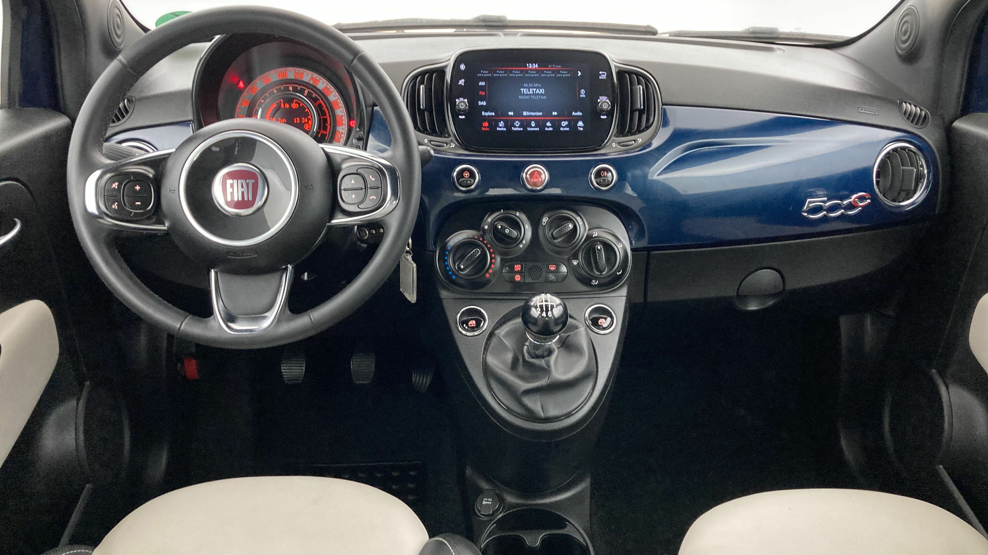 fiat 500c dolcevita 1.0 HYBRID 70 MHEV 2022 azul dipinto 16