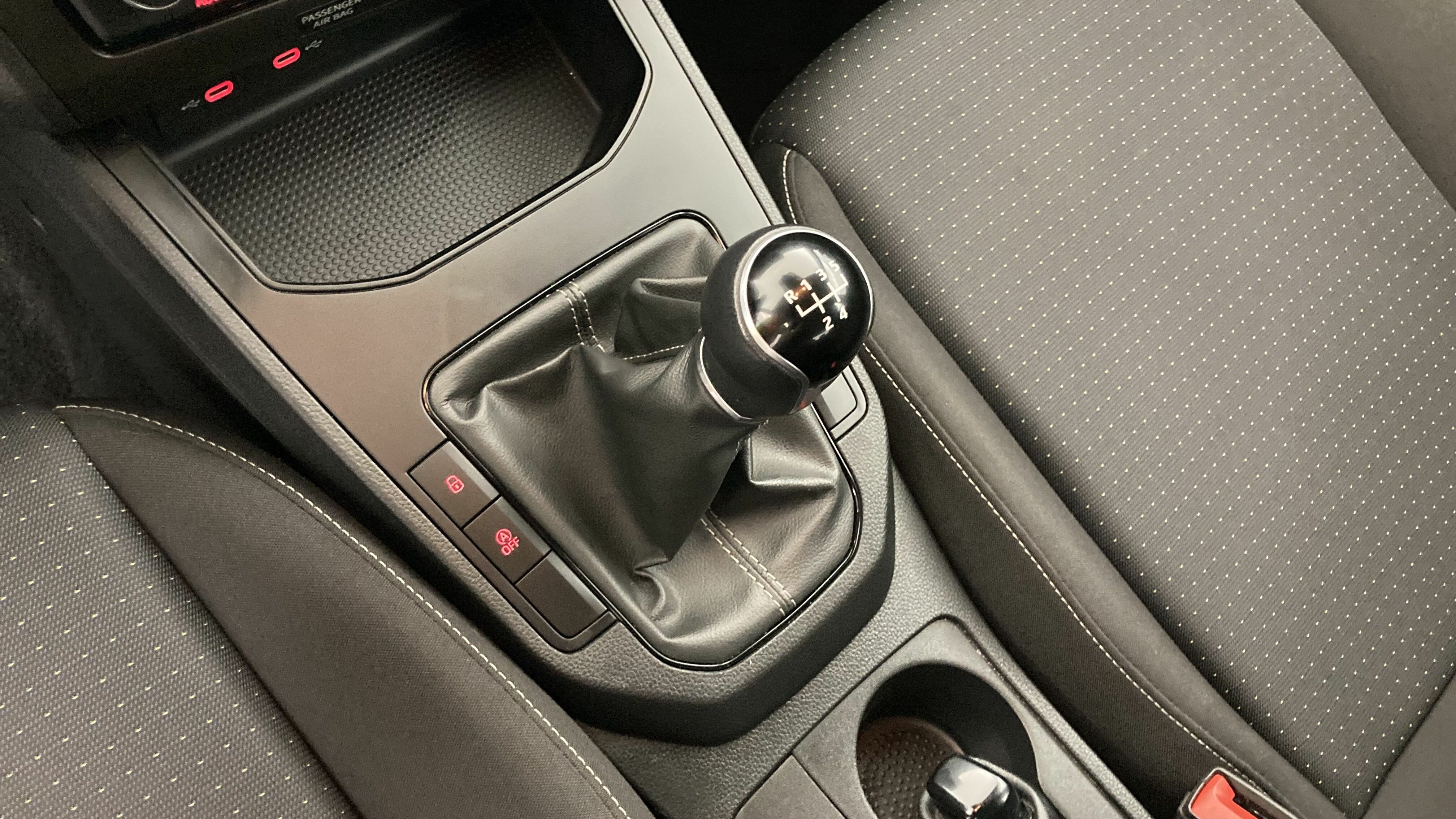 seat ibiza style 1.0 TSI 95 2023 preto midnight 20