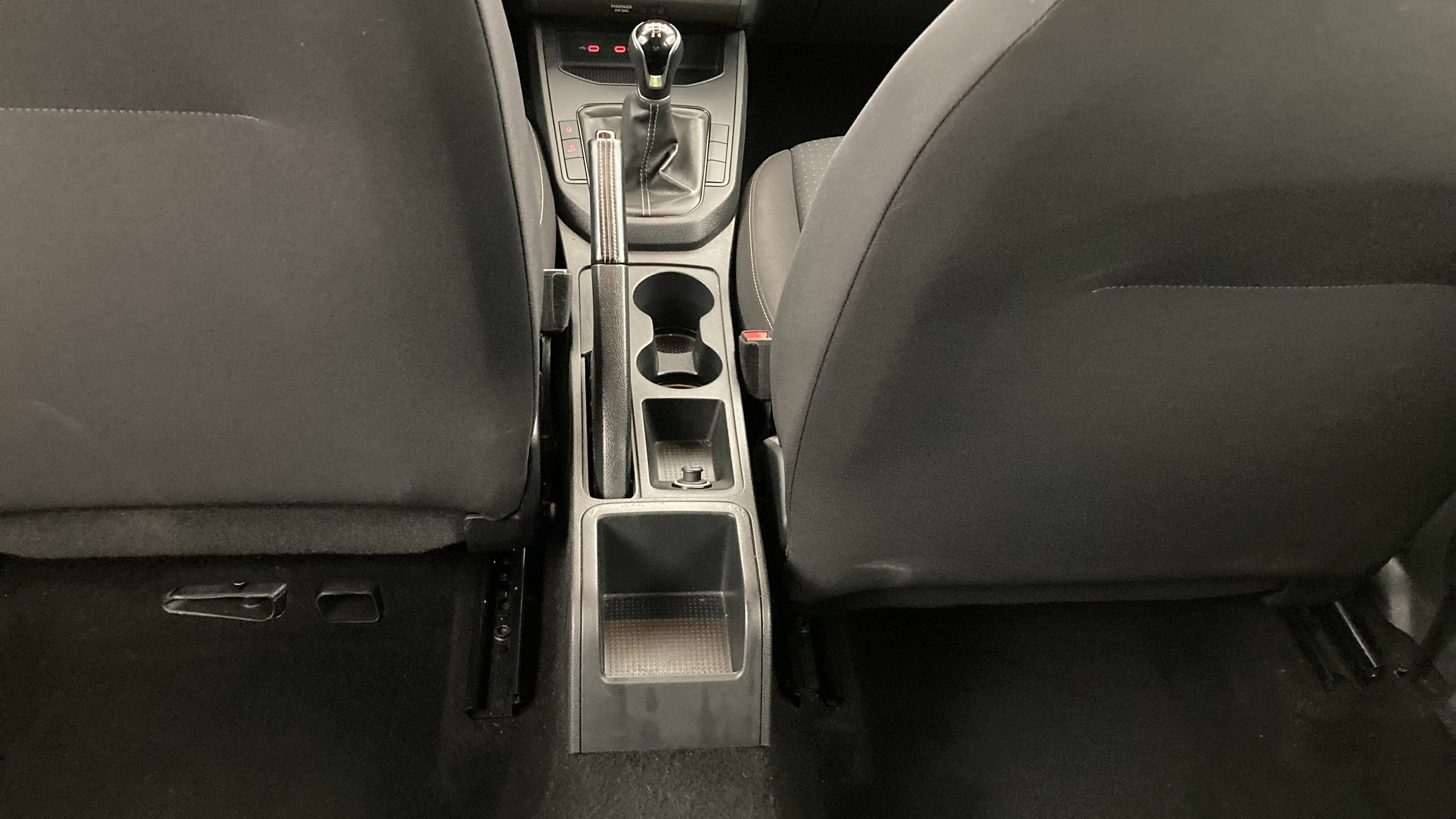 seat ibiza style 1.0 TSI 95 2023 preto midnight 22