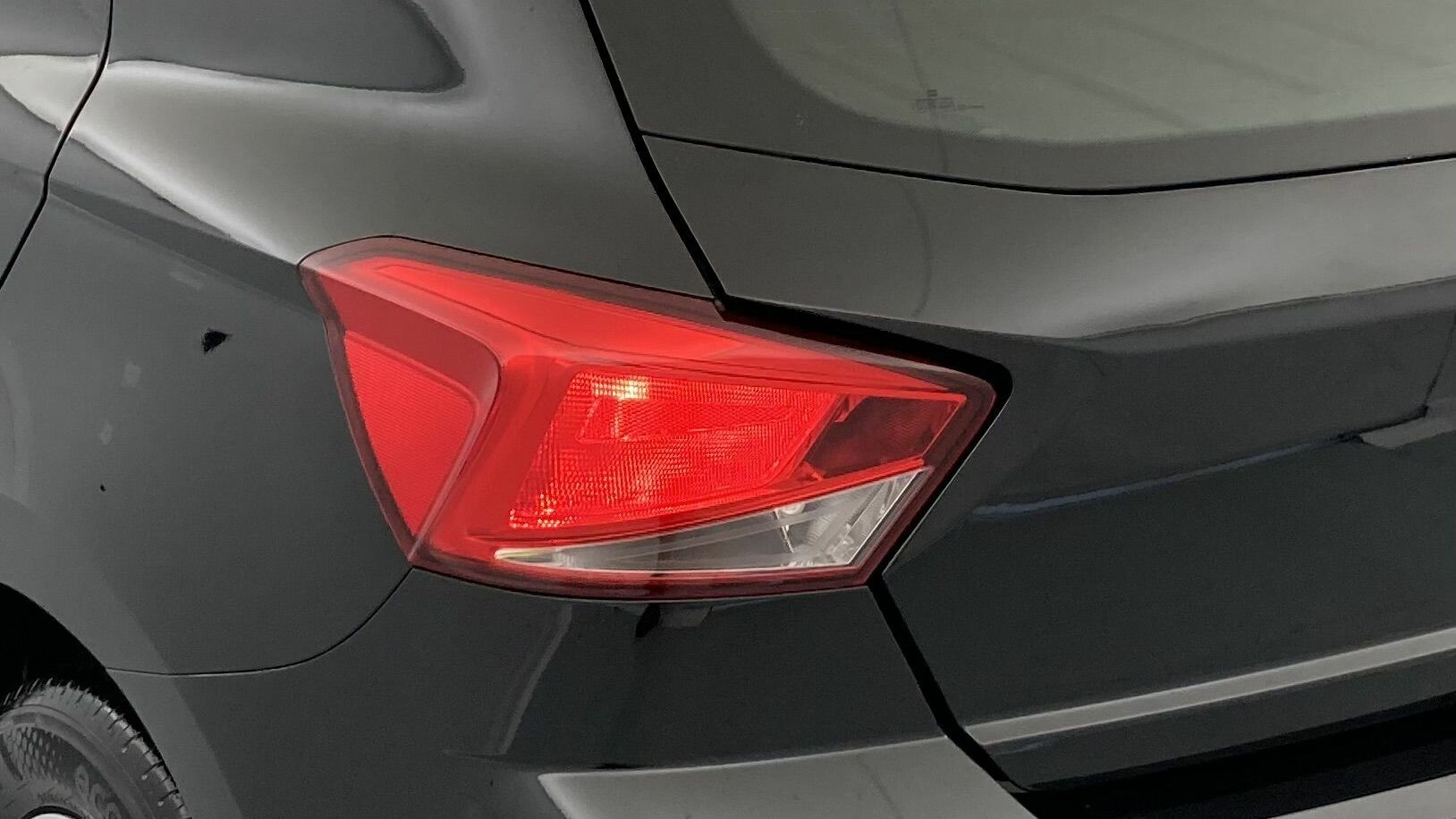 seat ibiza style 1.0 TSI 95 2023 preto midnight 30