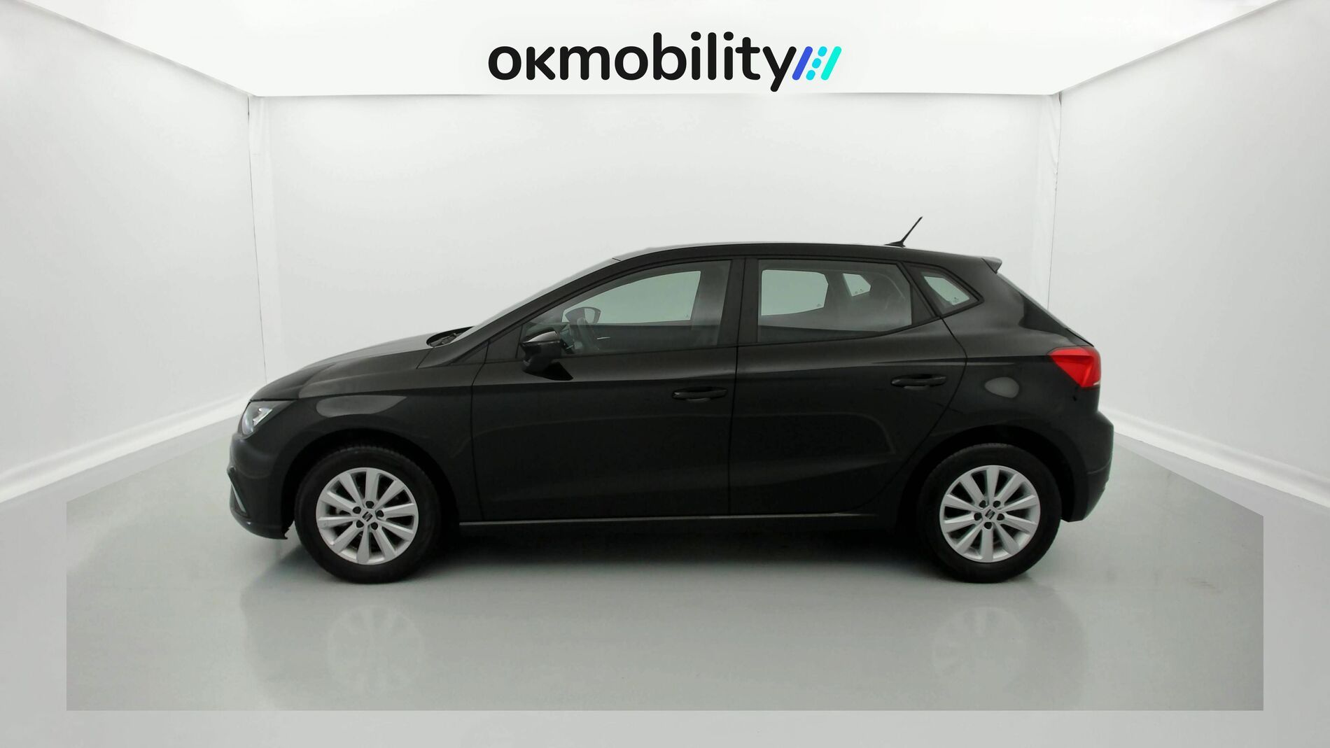 seat ibiza style 1.0 TSI 95 2023 preto midnight 7