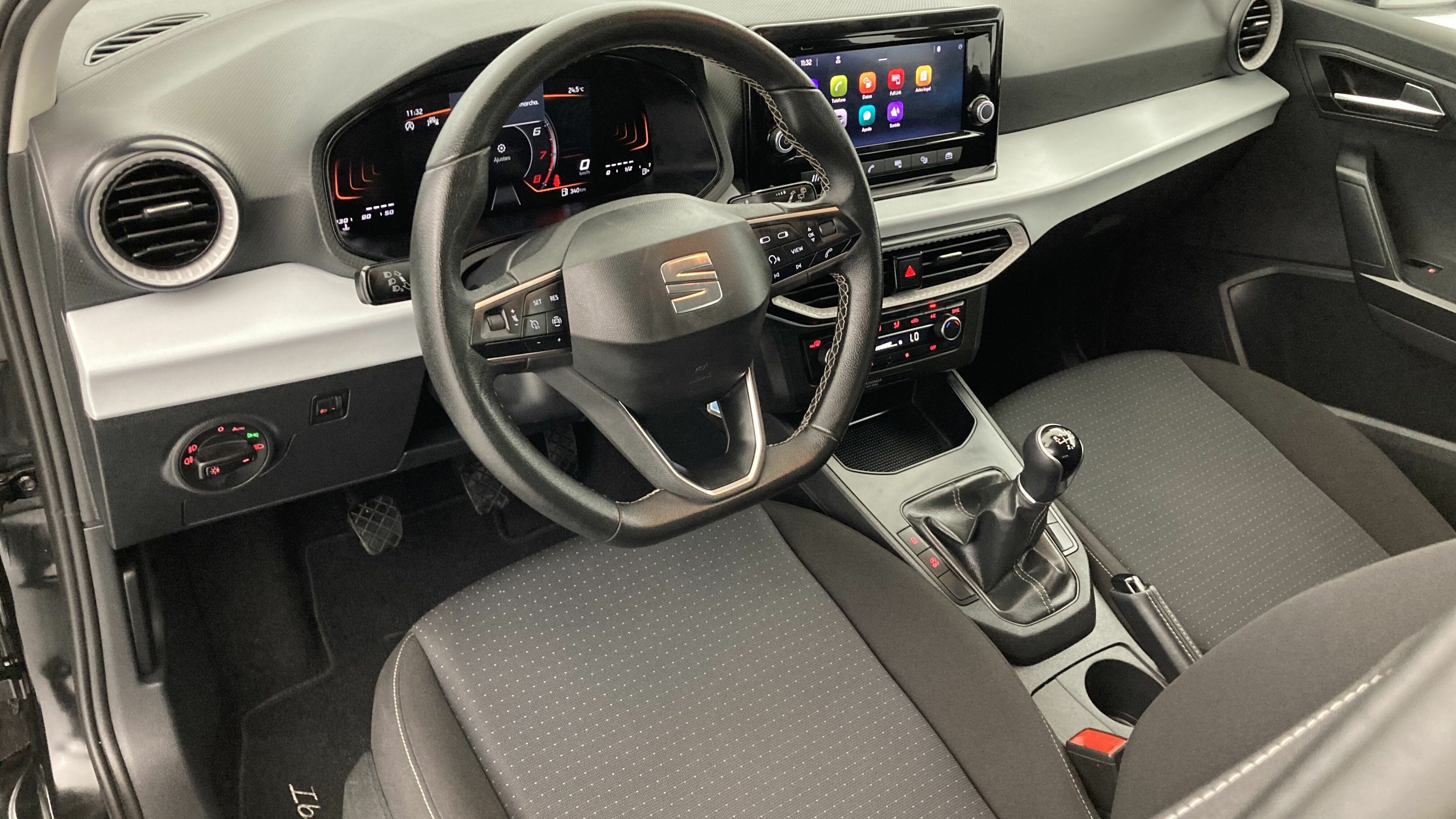 seat ibiza style 1.0 TSI 95 2023 preto midnight 15