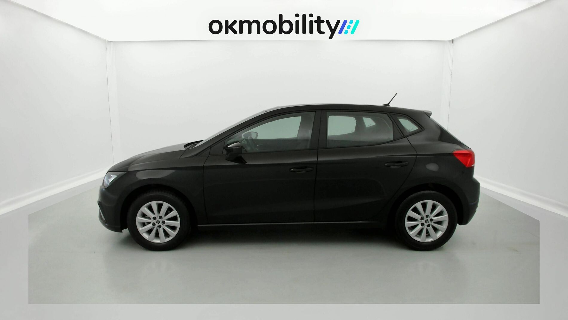 seat ibiza style 1.0 TSI 95 2023 preto midnight 7