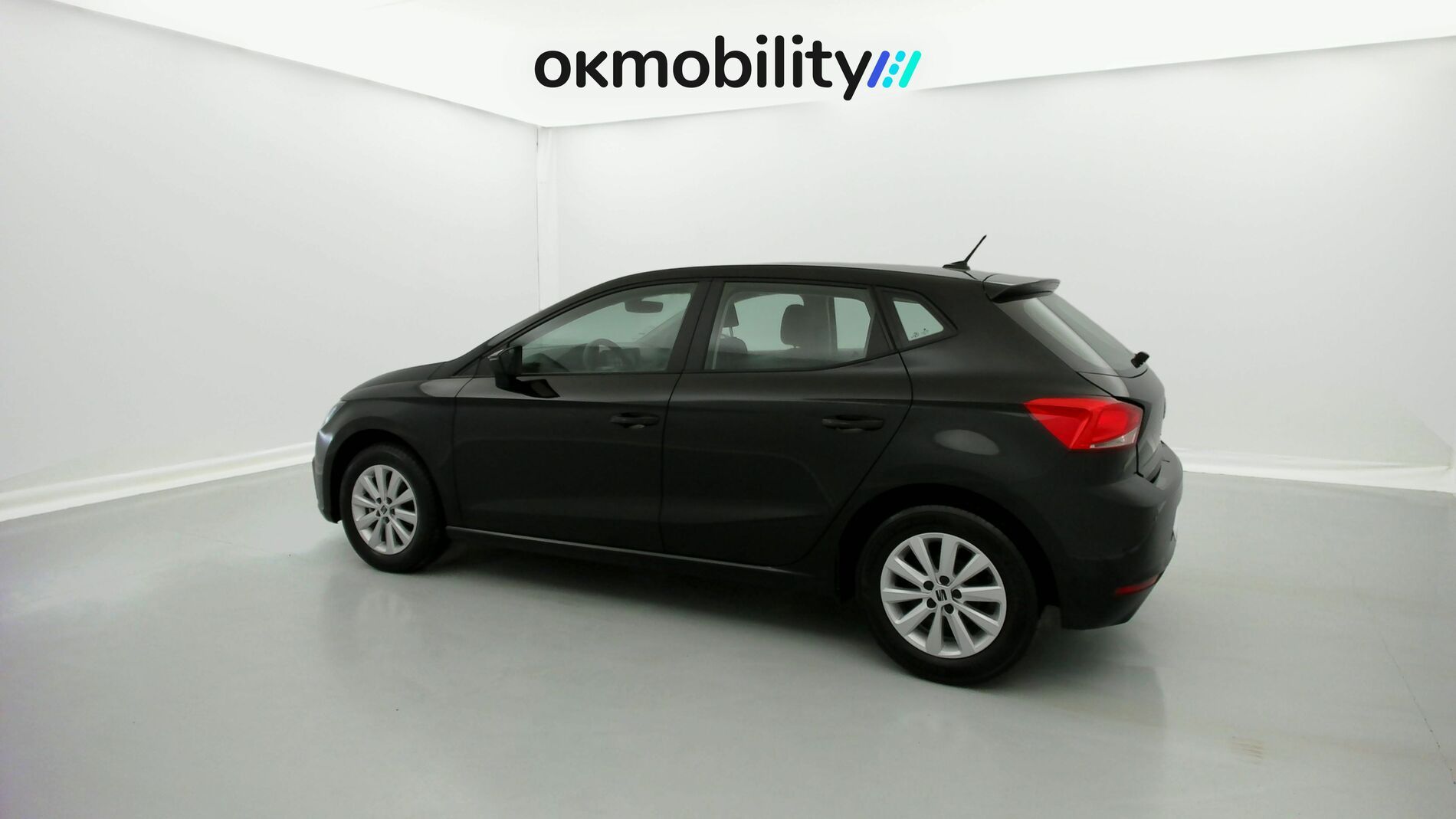 seat ibiza style 1.0 TSI 95 2023 preto midnight 8