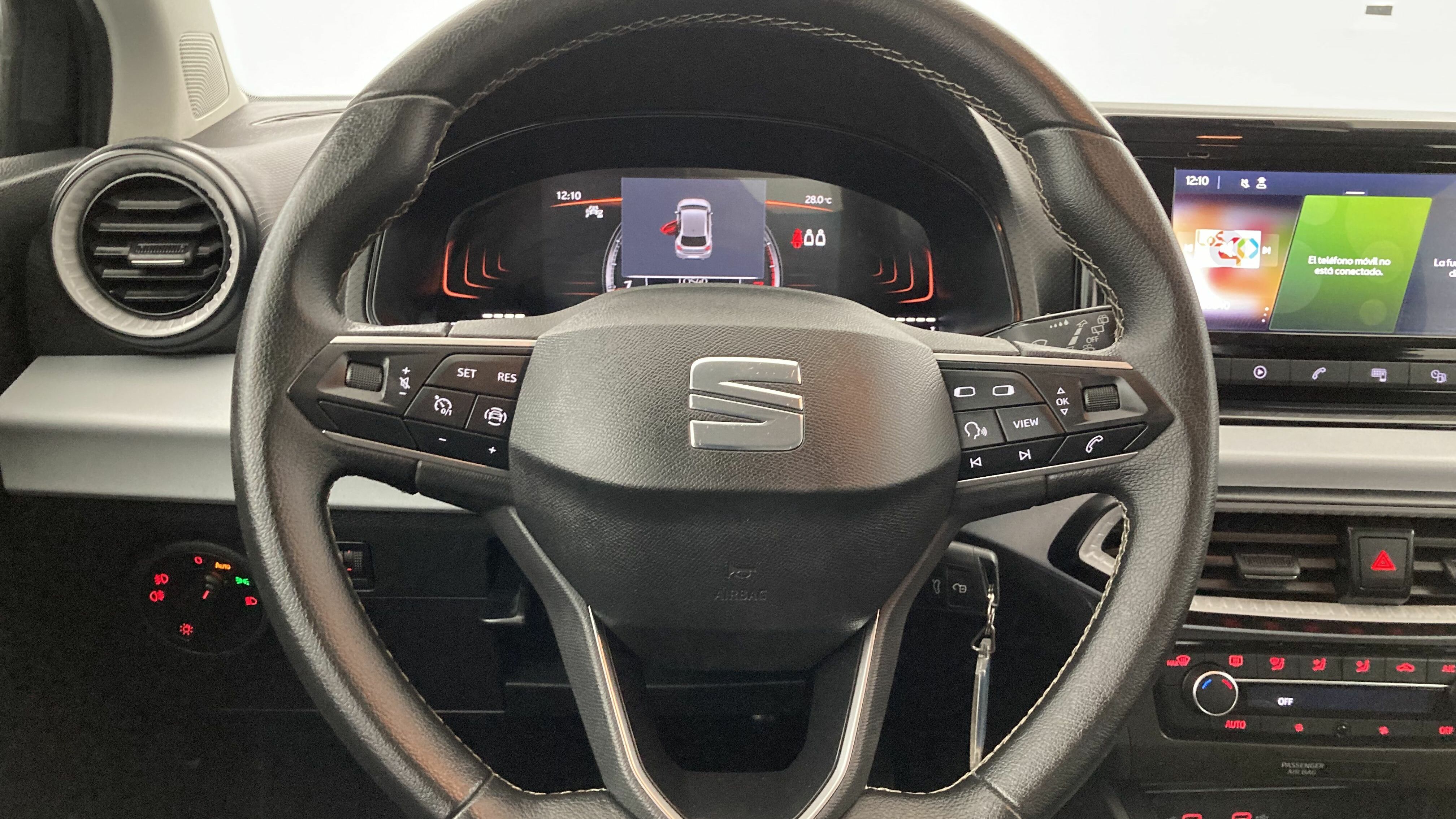 seat ibiza style 1.0 TSI 95 2023 magnetic tech 17