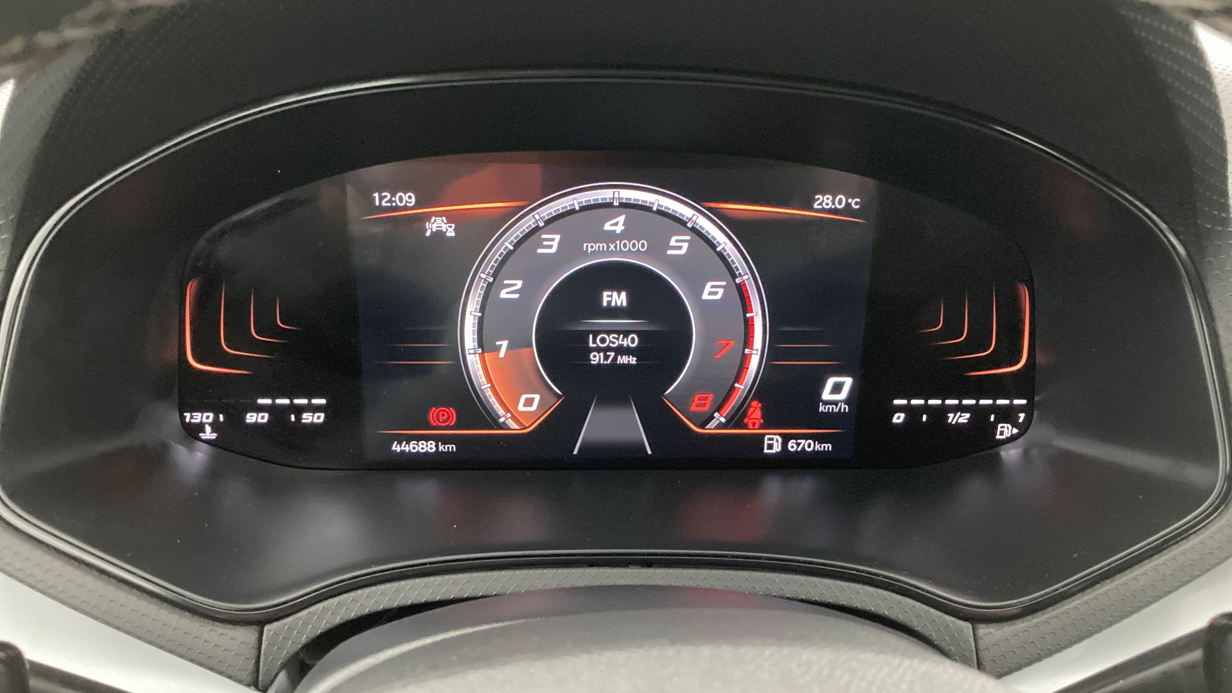 seat ibiza style 1.0 TSI 95 2023 magnetic tech 18