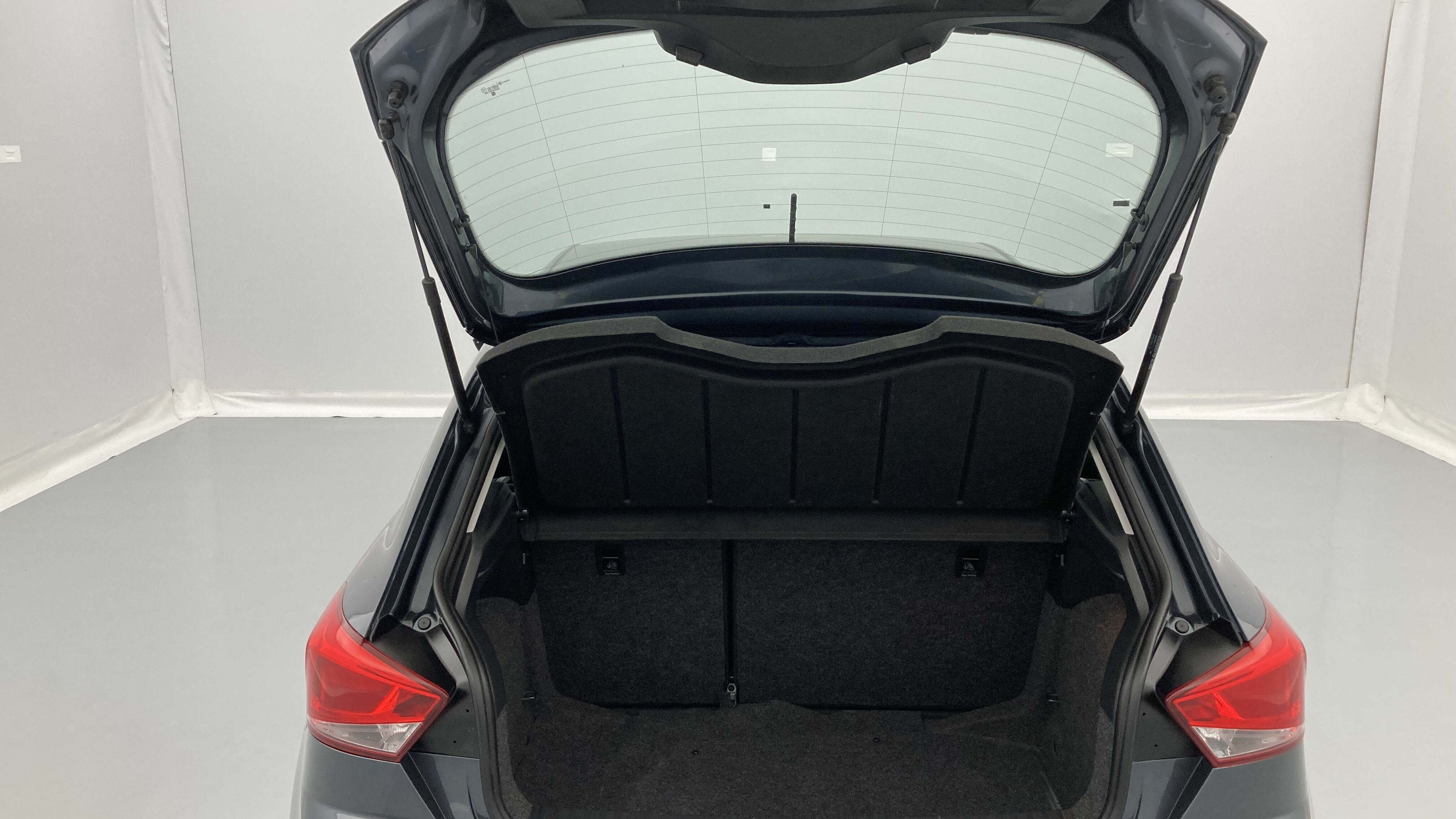 seat ibiza style 1.0 TSI 95 2023 magnetic tech 24