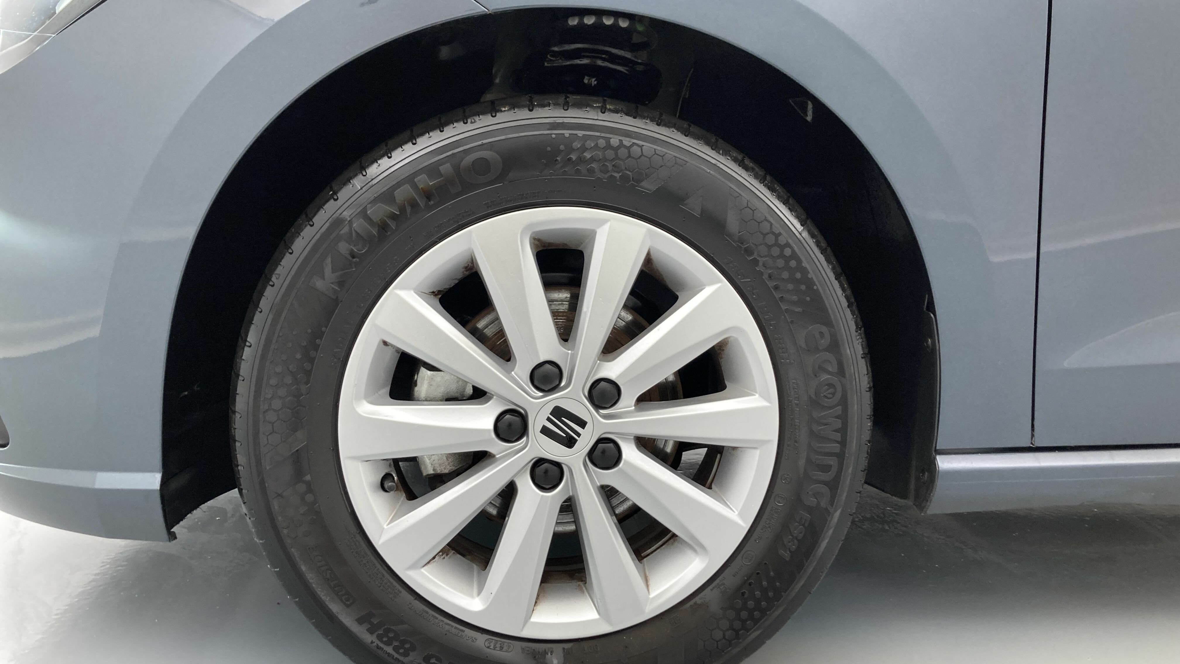 seat ibiza style 1.0 TSI 95 2023 magnetic tech 27