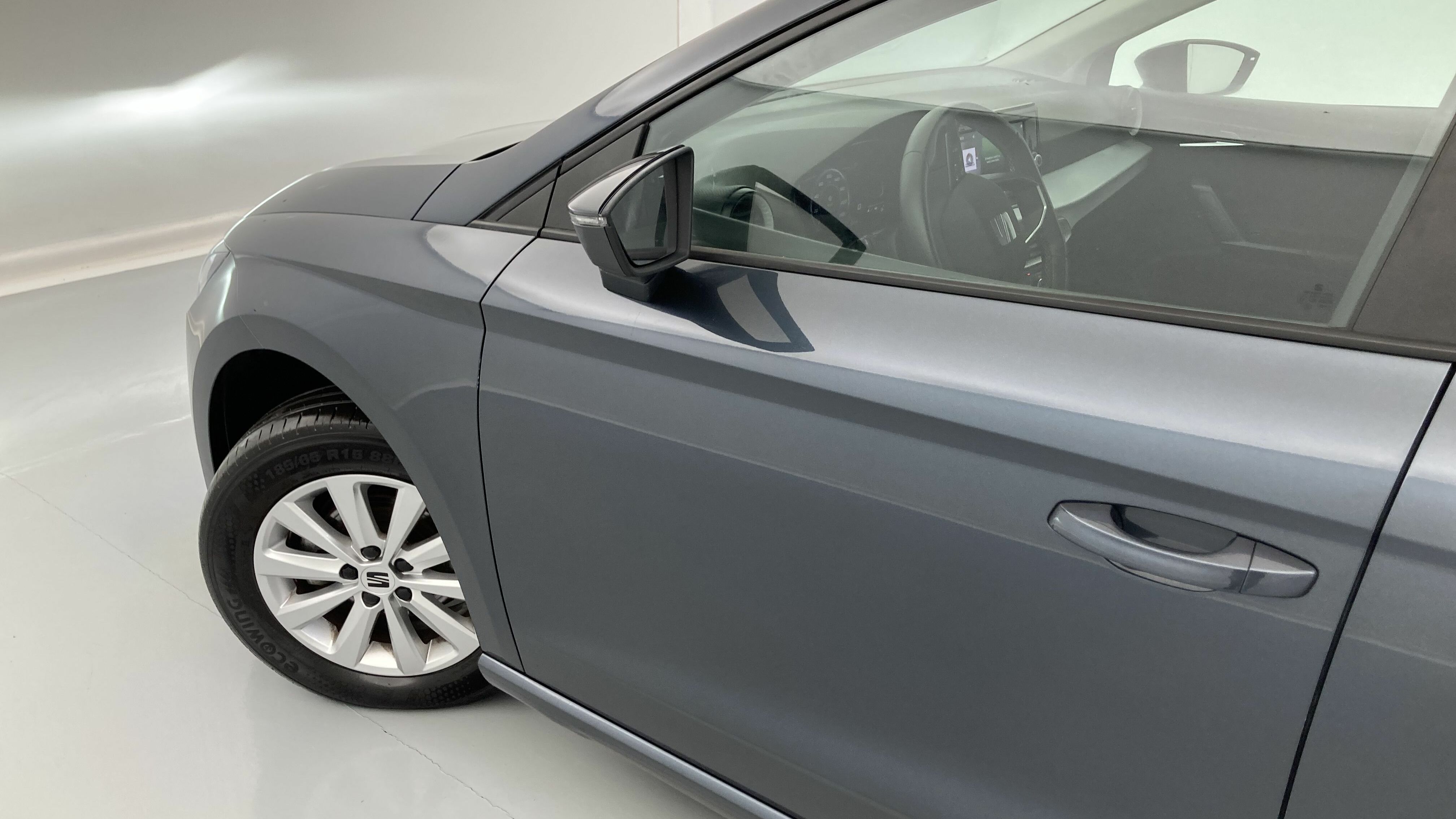 seat ibiza style 1.0 TSI 95 2023 magnetic tech 28