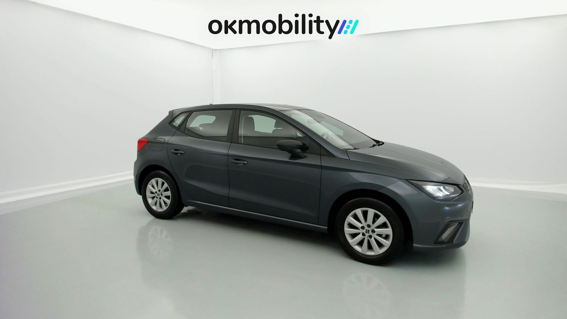 seat ibiza style 1.0 TSI 95 2023 magnetic tech 2