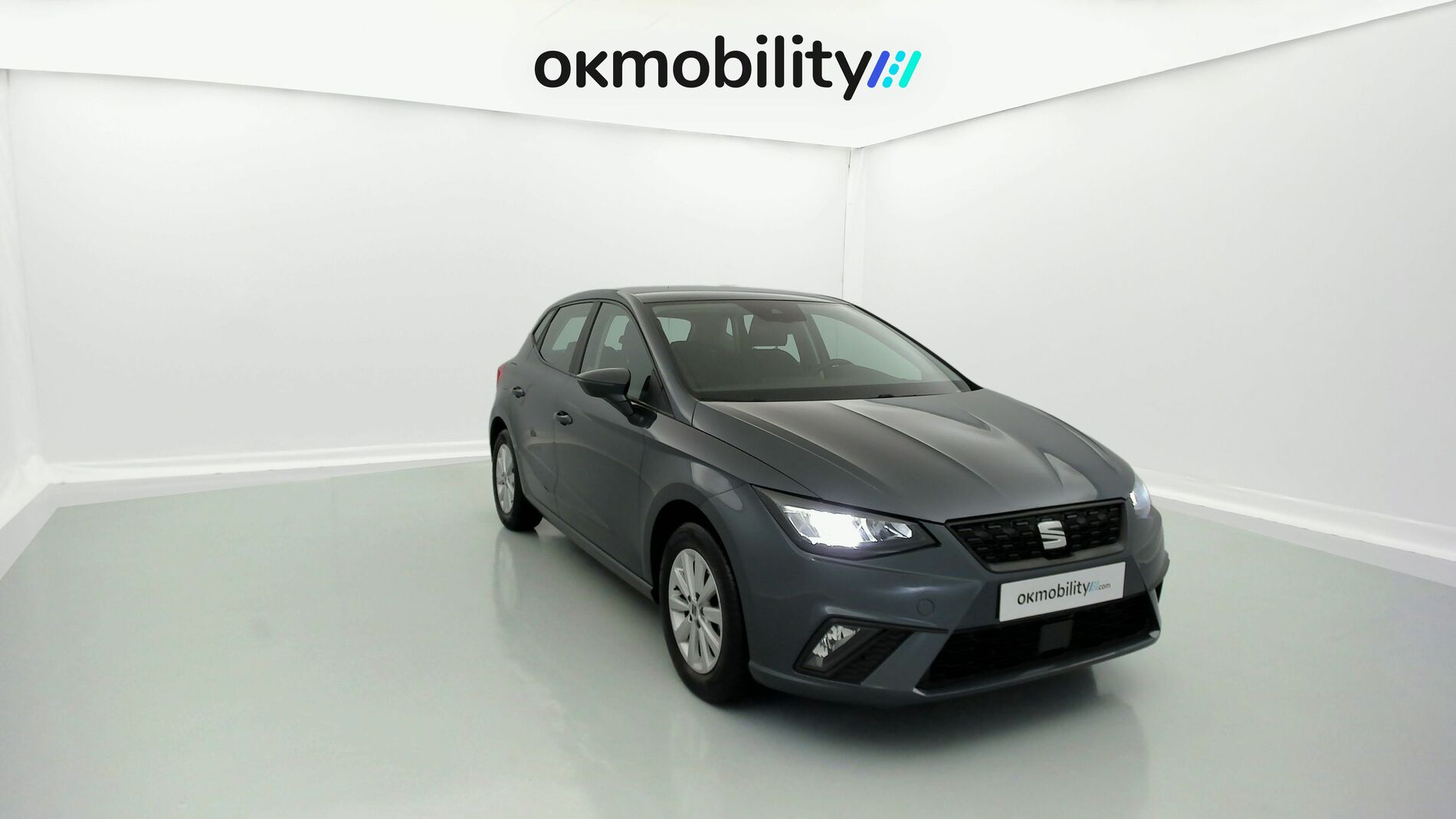 seat ibiza style 1.0 TSI 95 2023 magnetic tech 3