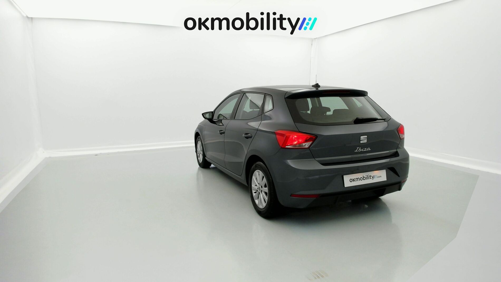 seat ibiza style 1.0 TSI 95 2023 magnetic tech 9