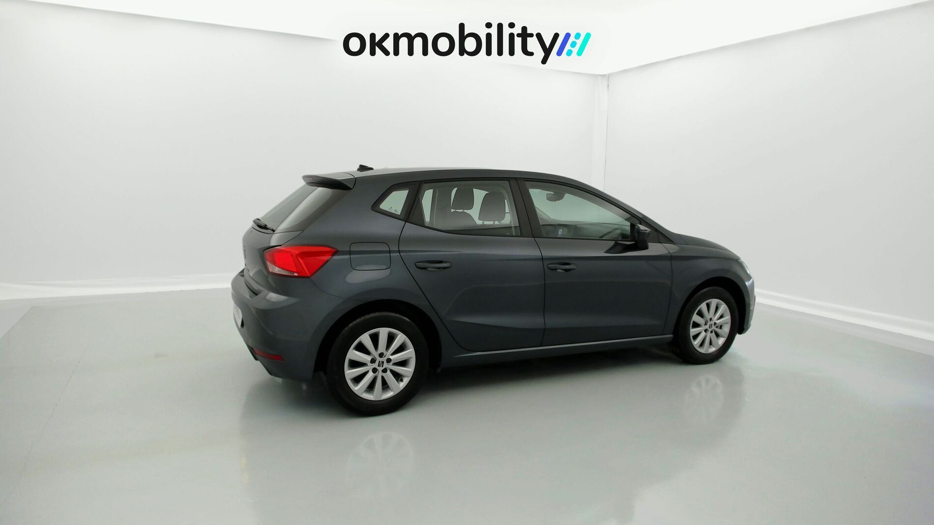 seat ibiza style 1.0 TSI 95 2023 magnetic tech 12