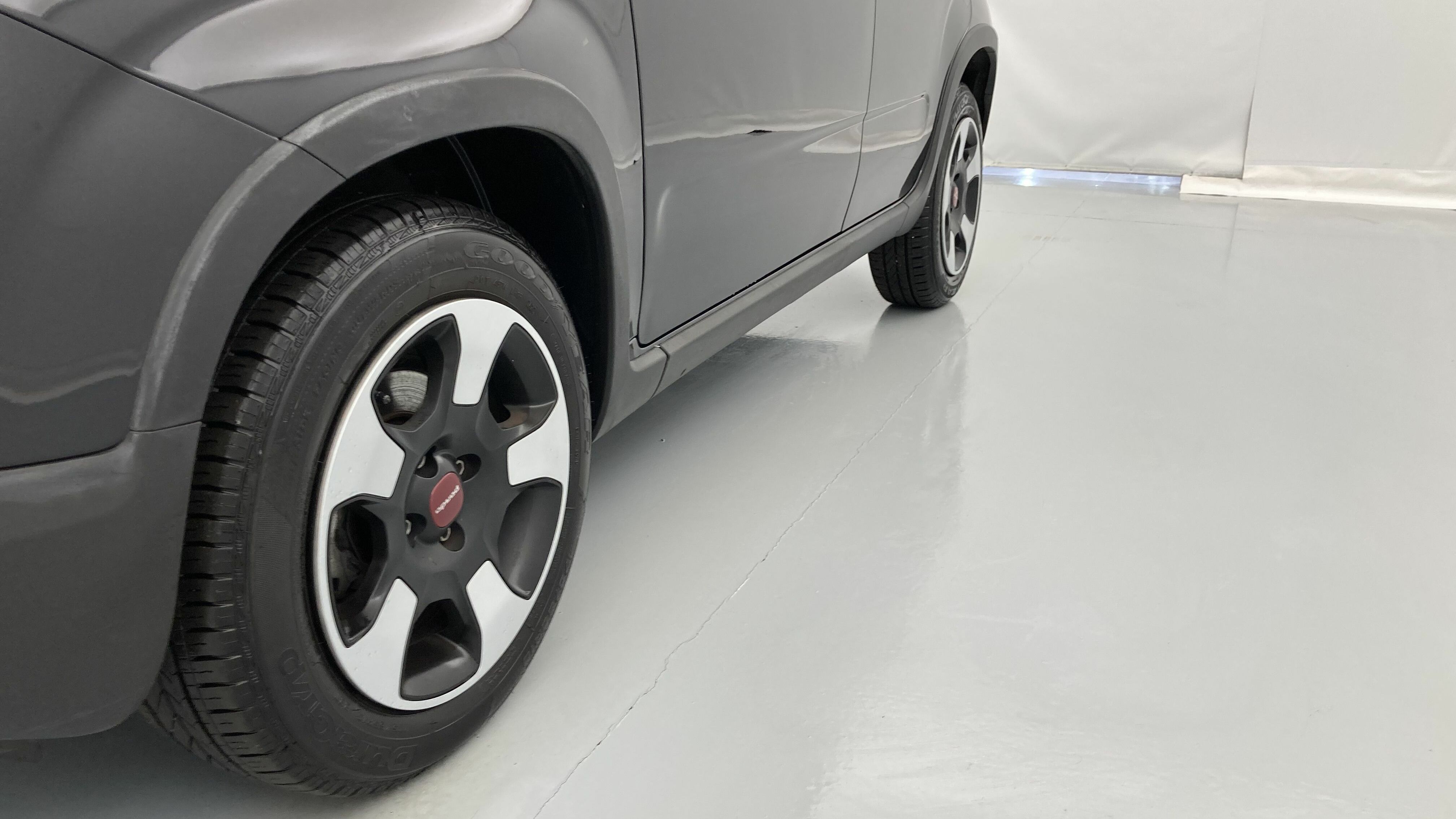 fiat panda cross city plus 1.0 HYBRID 70 MHEV 2023 cinema schwarz 26