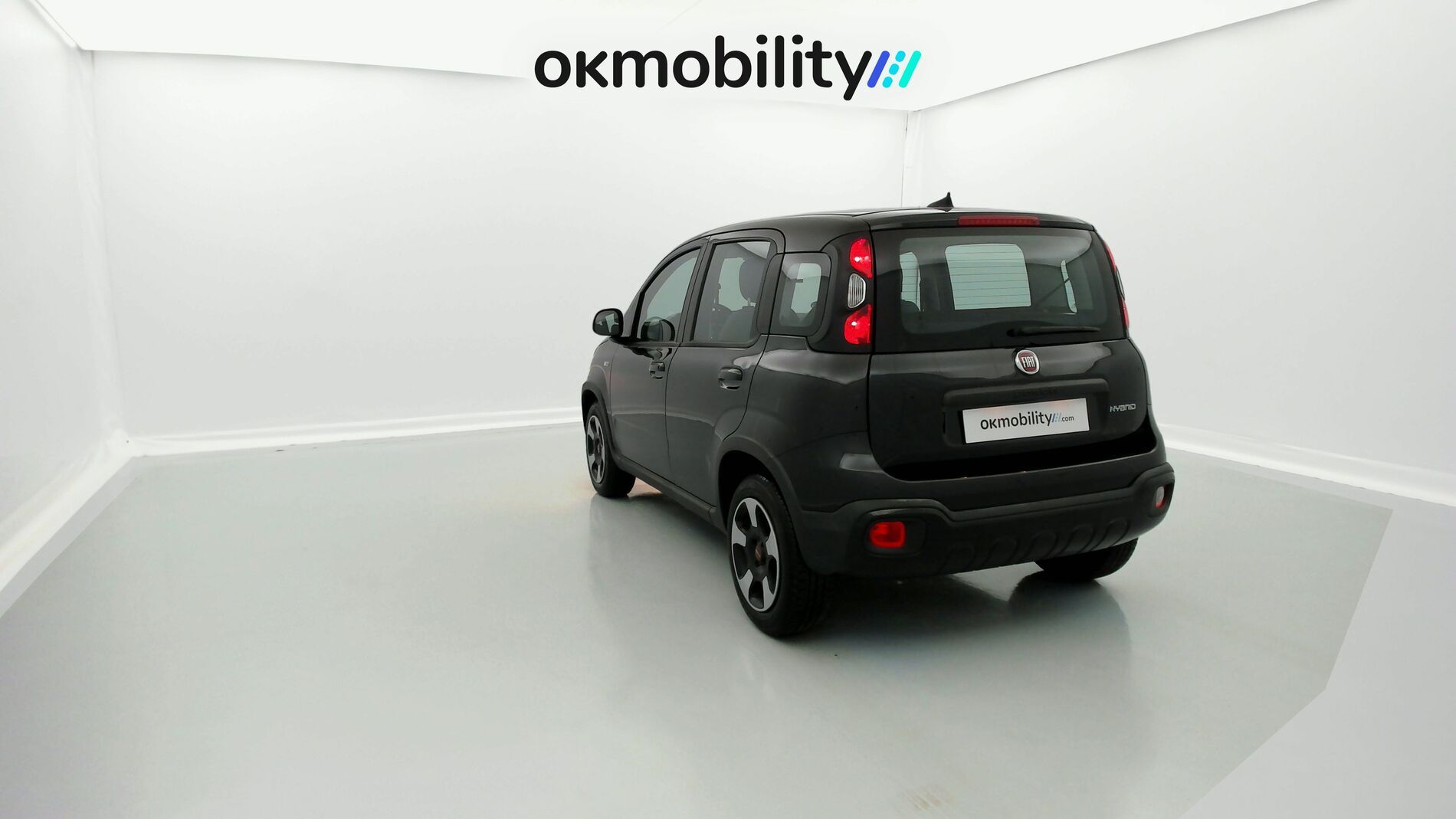fiat panda cross city plus 1.0 HYBRID 70 MHEV 2023 cinema schwarz 9