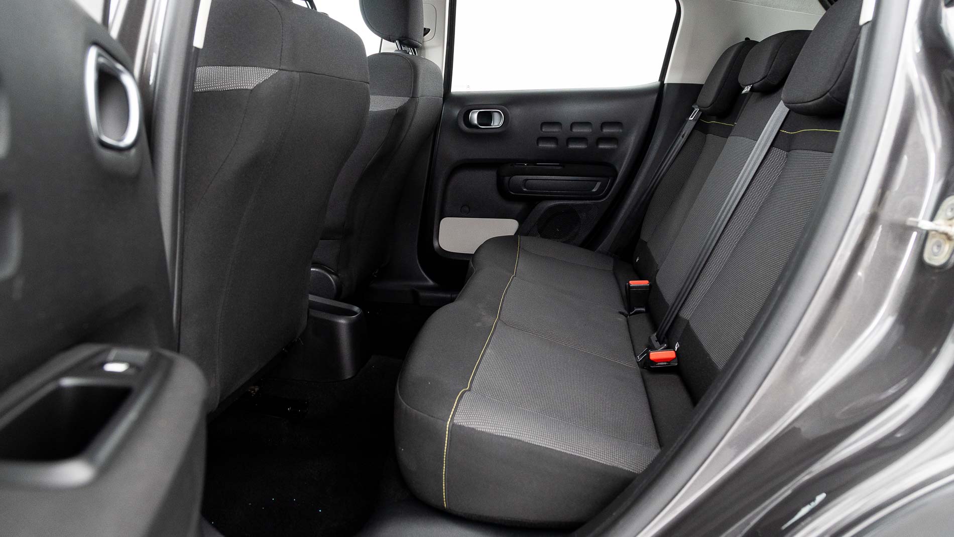 citroen c3 origin max 1.2 PURETECH 83 2024 gris platino / negro 20