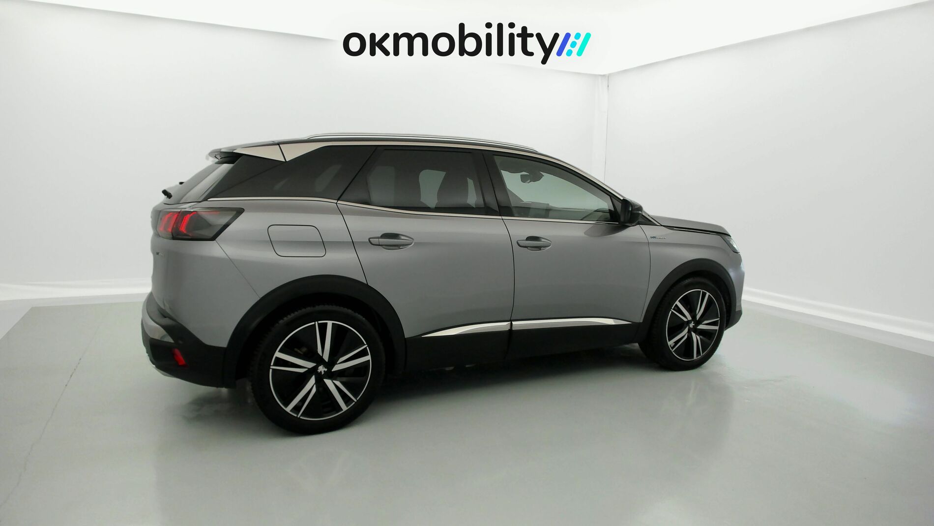 peugeot 3008 gt pack 1.6 HYBRID 300 EAT PHEV 2022 gris artense / negro 11