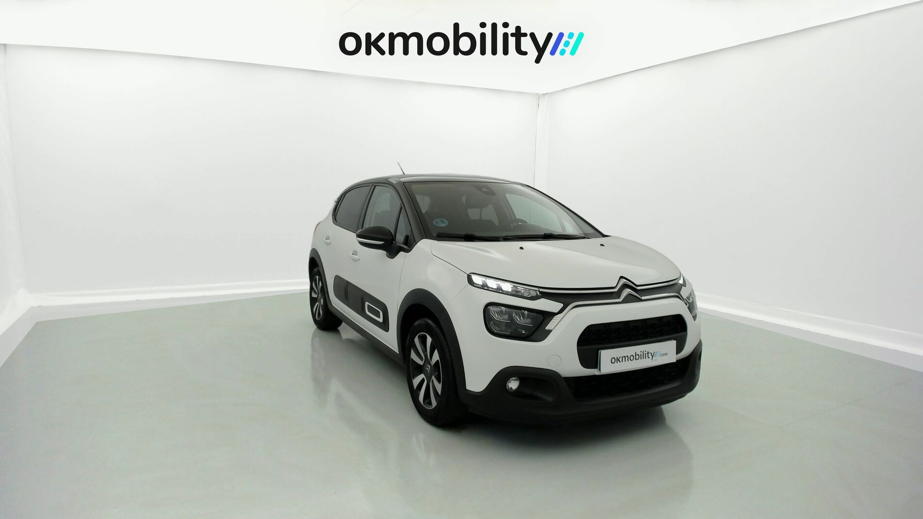 citroen c3 origin max 1.2 PURETECH 83 2024 blanco banquise / negro 3