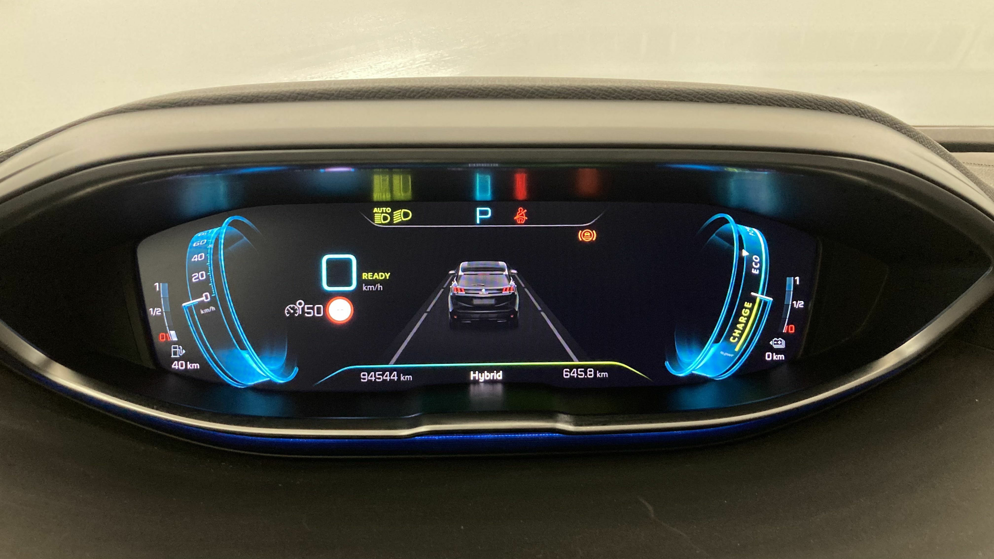 peugeot 3008 gt pack 1.6 HYBRID 300 EAT PHEV 2022 gris artense / negro 17