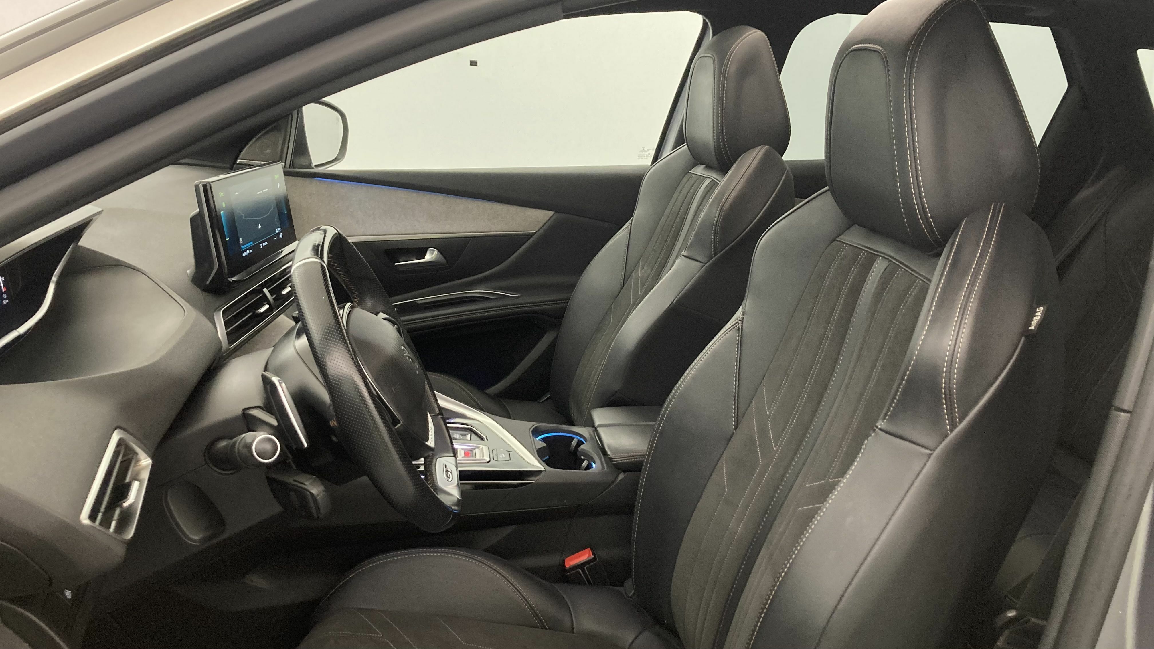 peugeot 3008 gt pack 1.6 HYBRID 300 EAT PHEV 2022 gris artense / negro 13