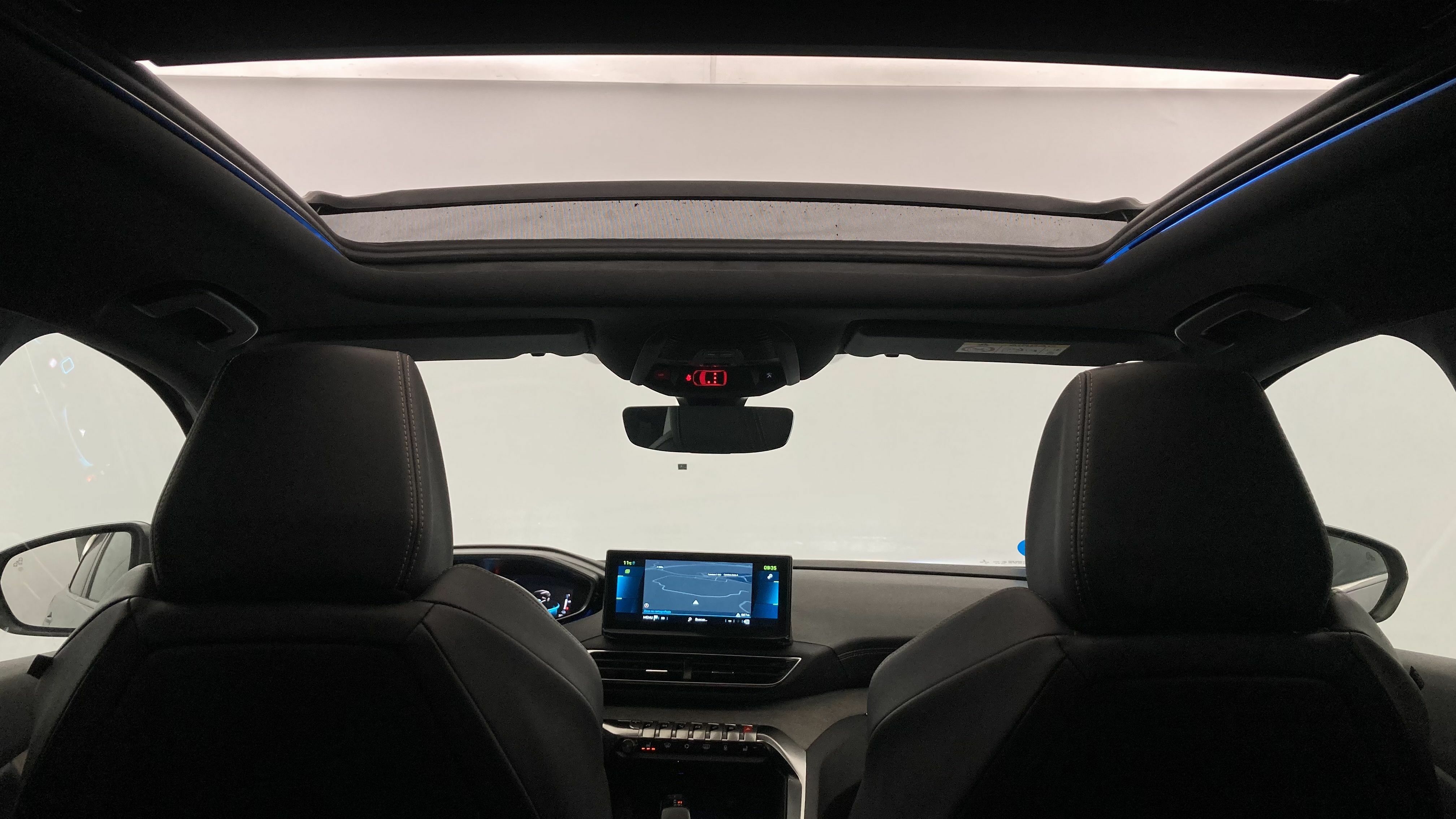 peugeot 3008 gt pack 1.6 HYBRID 300 EAT PHEV 2022 gris artense / negro 40