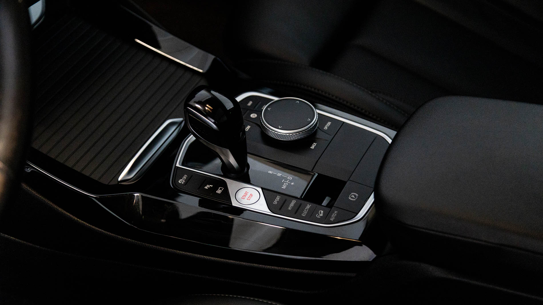 bmw x3 x line 30E XDRIVE 292 CA 2022 sophistograu 21