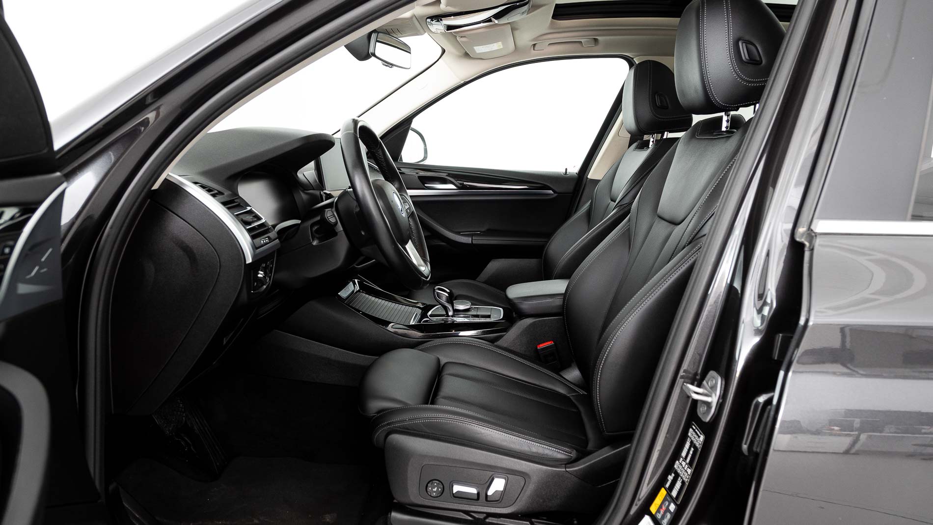 bmw x3 x line 30E XDRIVE 292 CA 2022 sophistograu 22