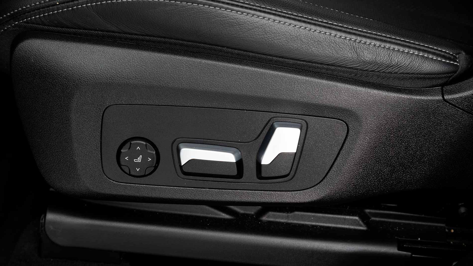 bmw x3 x line 30E XDRIVE 292 CA 2022 sophistograu 23